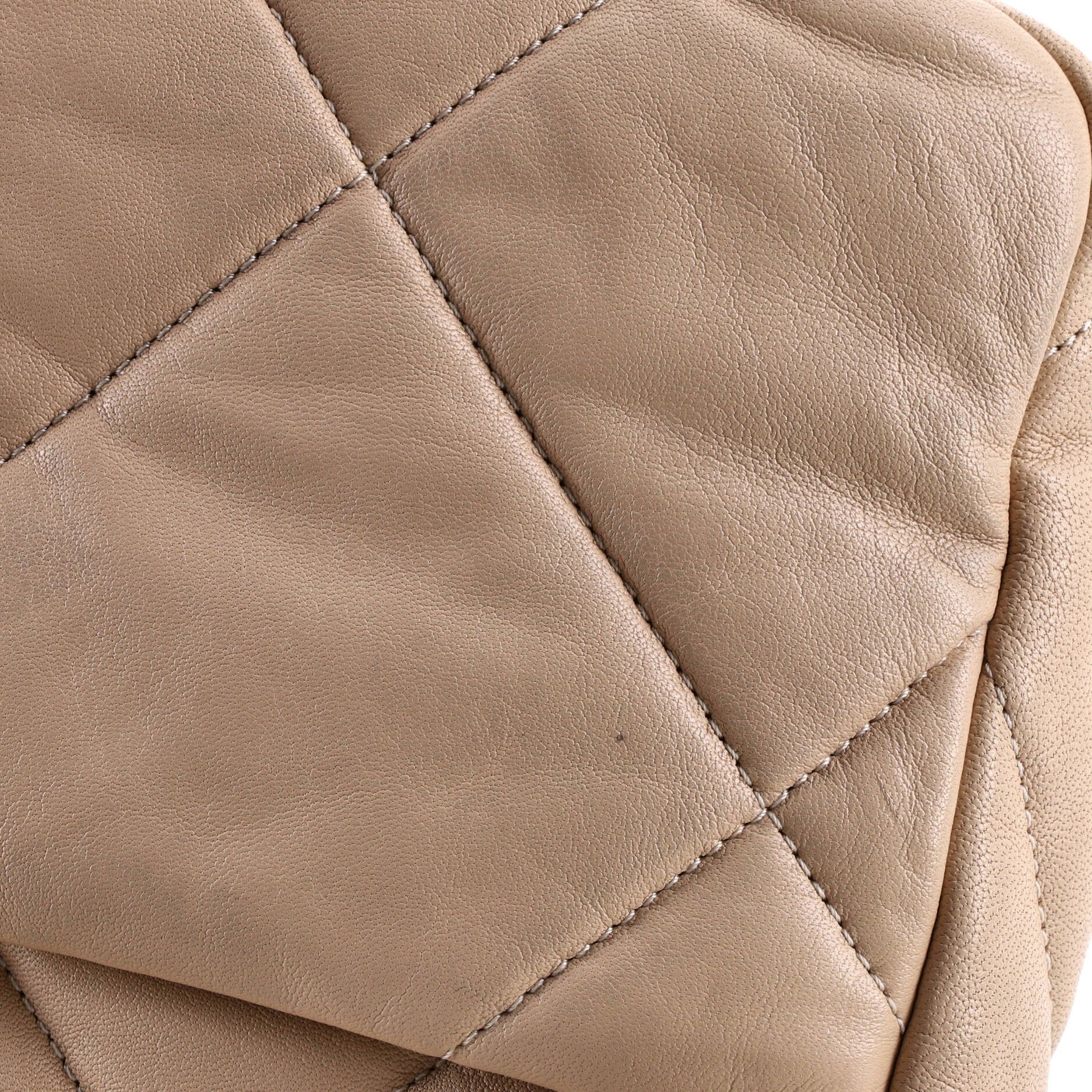 Chanel 19 Flap Bag Size ONE SIZE - 8 Thumbnail