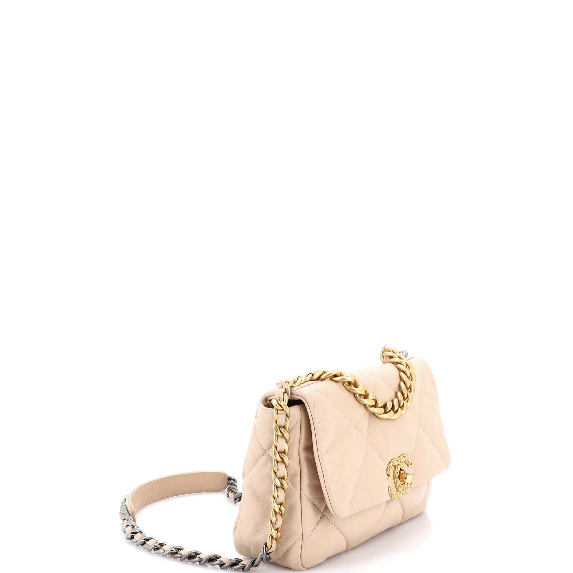 Chanel 19 Flap Bag Size ONE SIZE - 3 Thumbnail