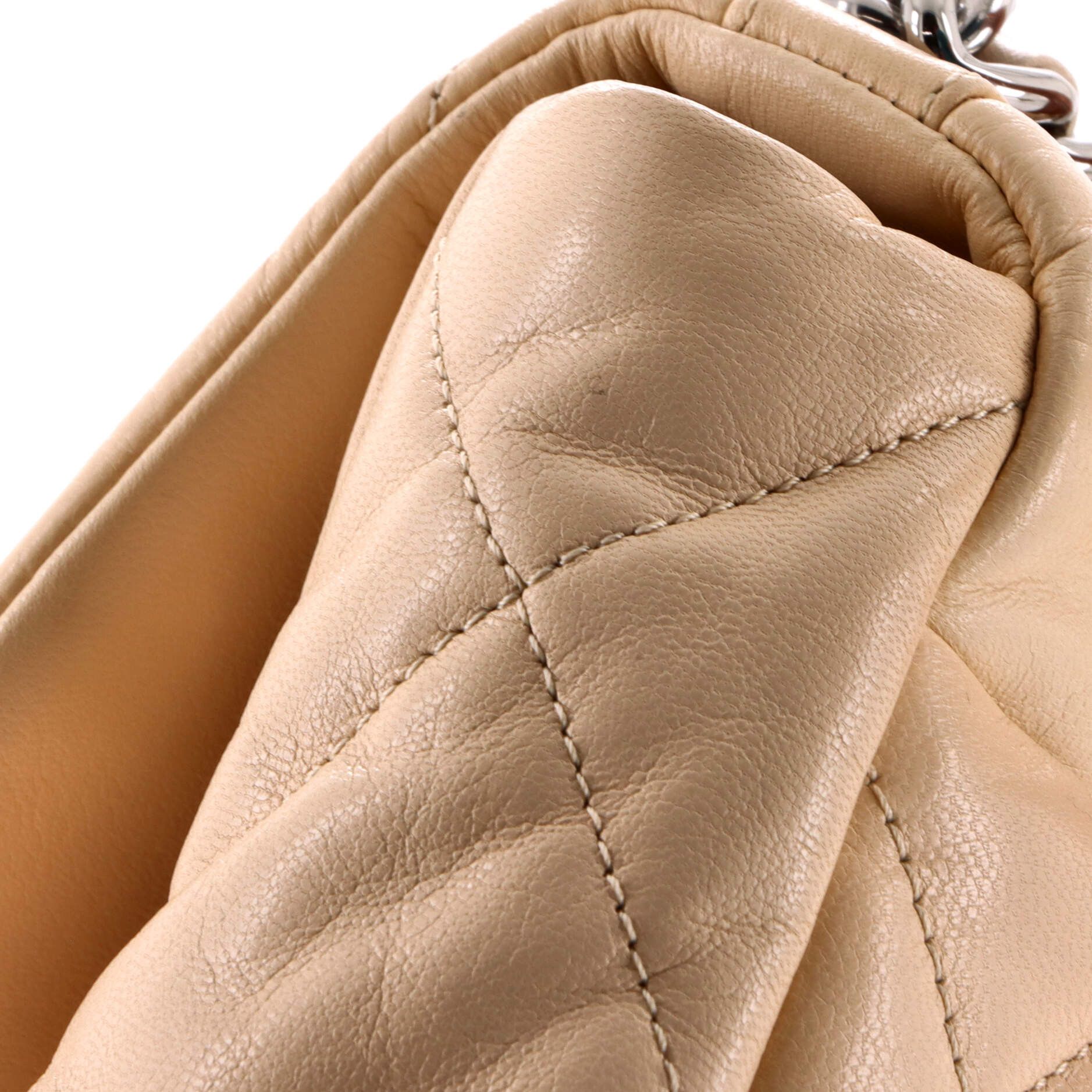 Chanel 19 Flap Bag Size ONE SIZE - 7 Thumbnail