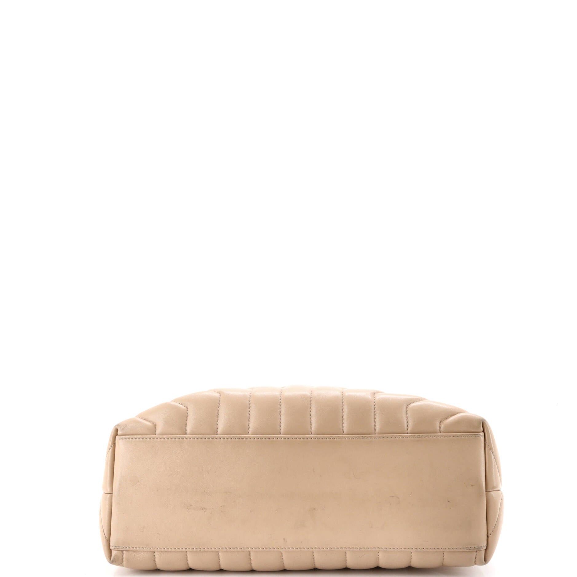 Saint Laurent Paris Loulou Shoulder Bag Size ONE SIZE - 4 Thumbnail