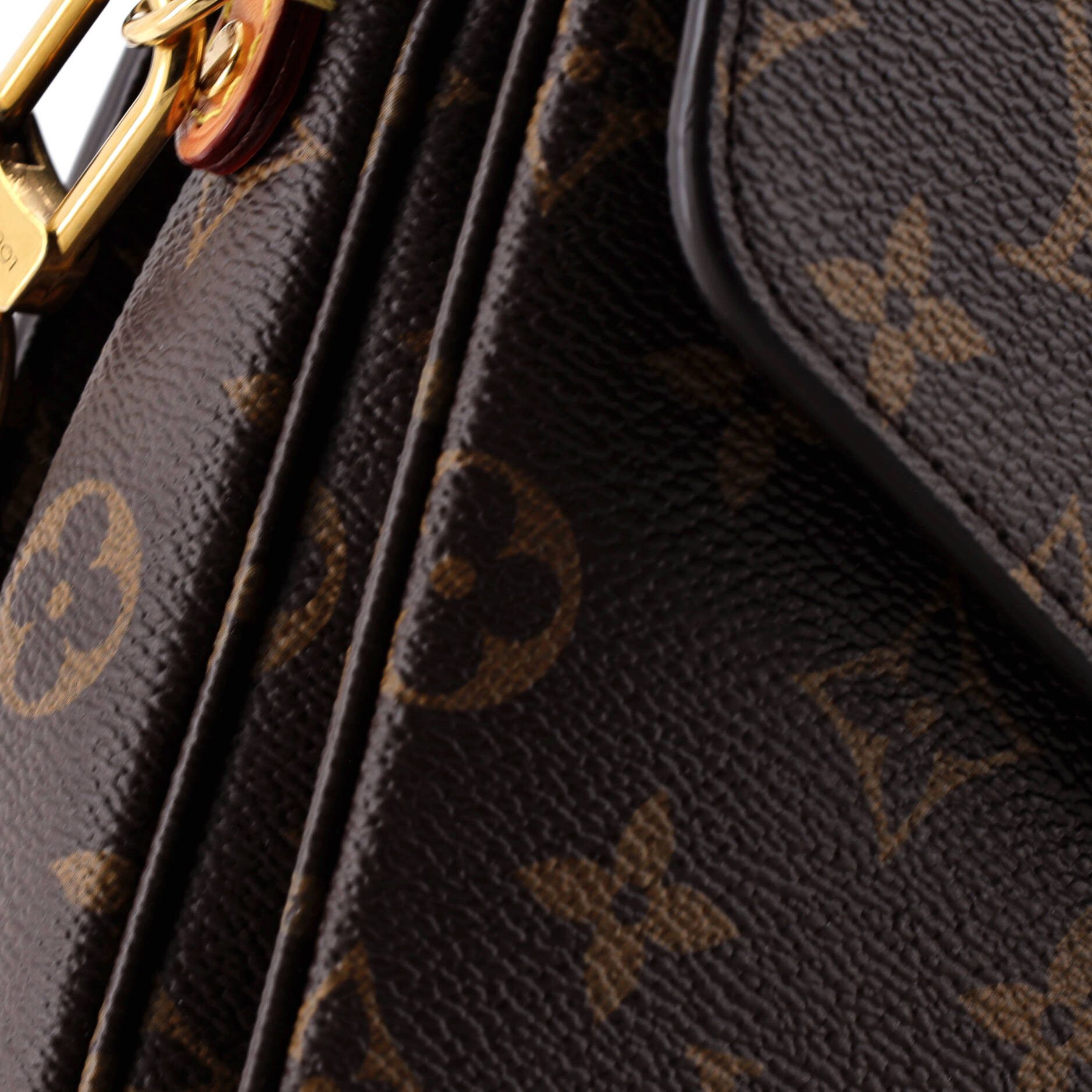 Louis Vuitton Pochette Metis Size ONE SIZE - 6 Thumbnail