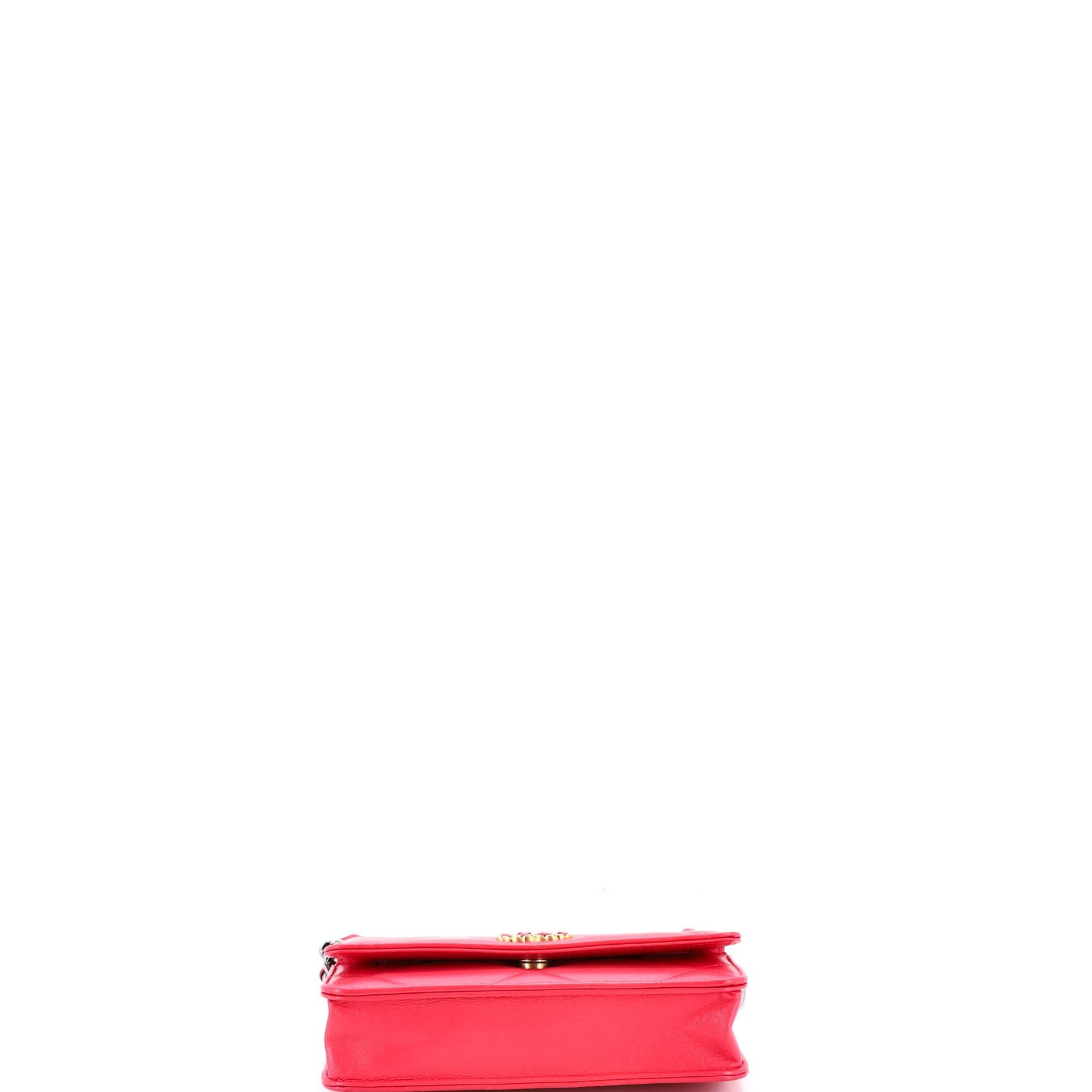 Chanel 19 Wallet on Chain Size ONE SIZE - 4 Thumbnail