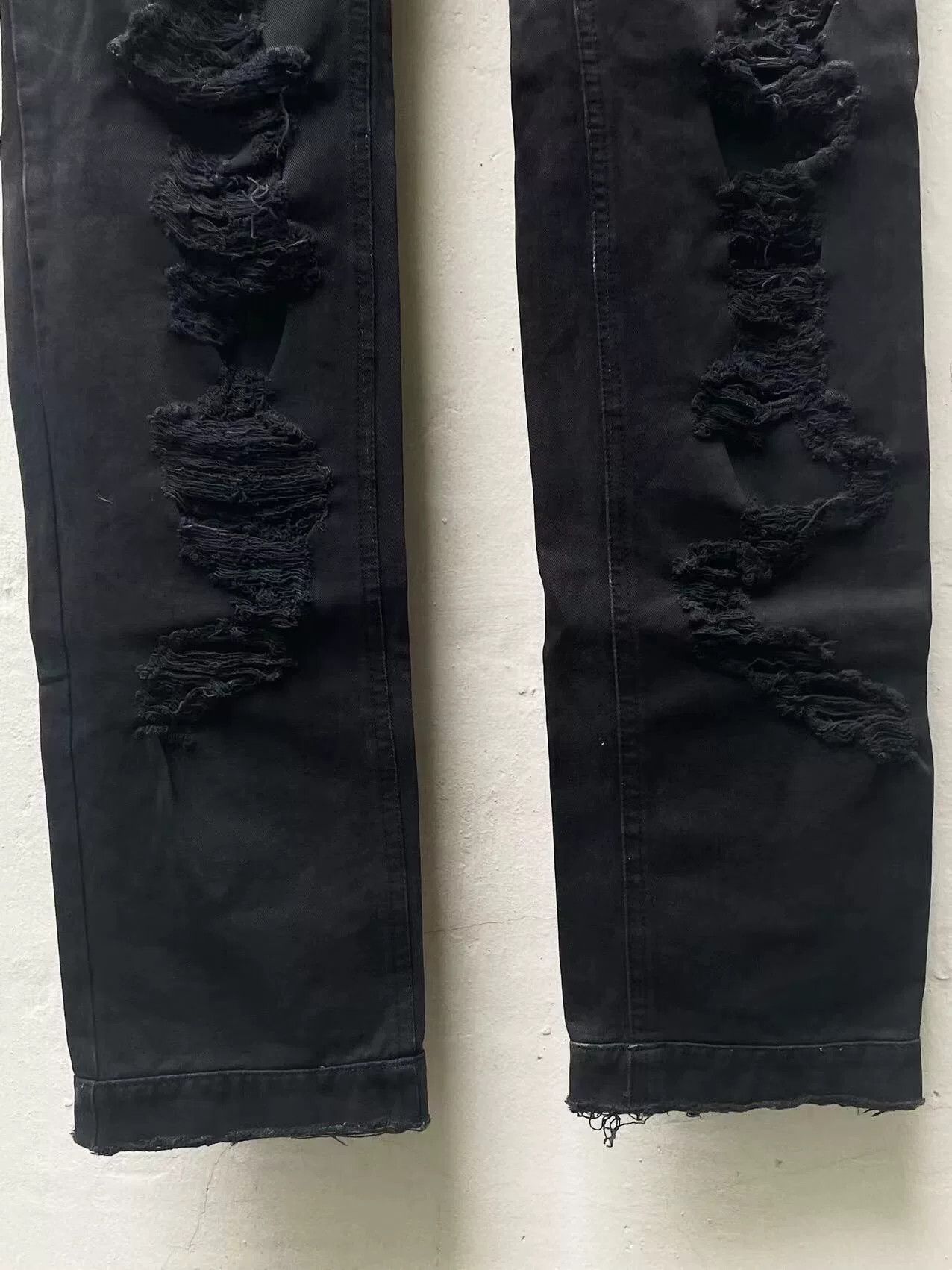 Dolce & Gabbana Dolce & Gabbana Distressed Black Jeans Size 28" / US 6 / IT 42 - 4 Thumbnail