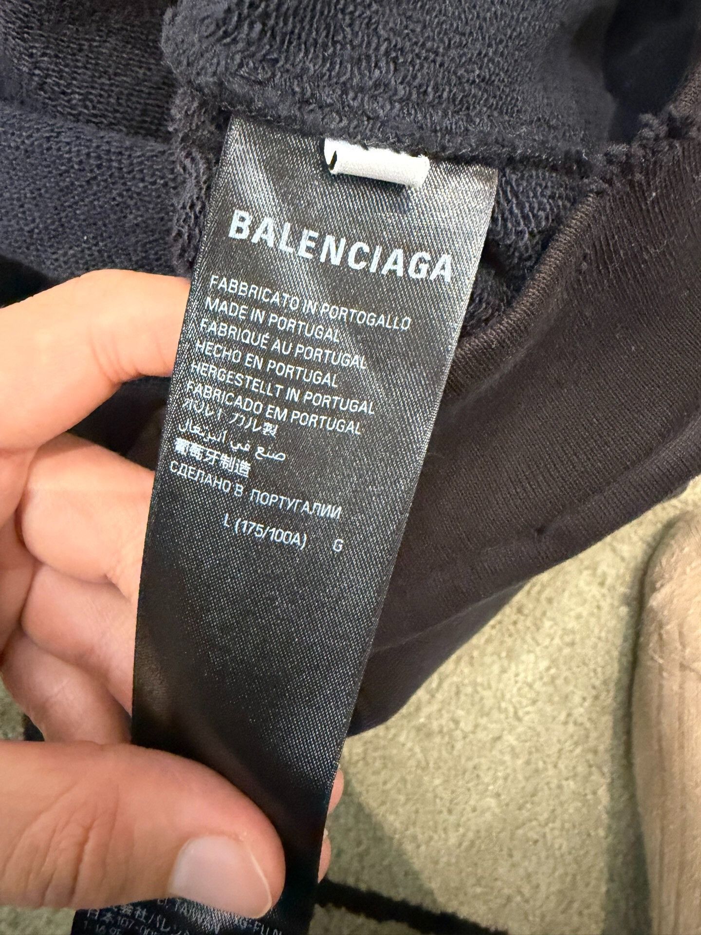 Balenciaga Balenciaga Distressed Hoodie for Unisex Size US M / EU 48-50 / 2 - 4 Thumbnail