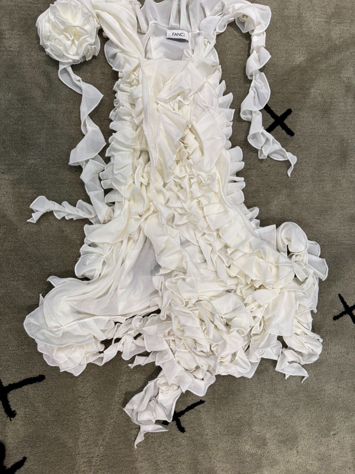 Fanci Club Faci Club Ruffle Cream Chiffon Dress Size S / US 4 / IT 40 - 4 Thumbnail