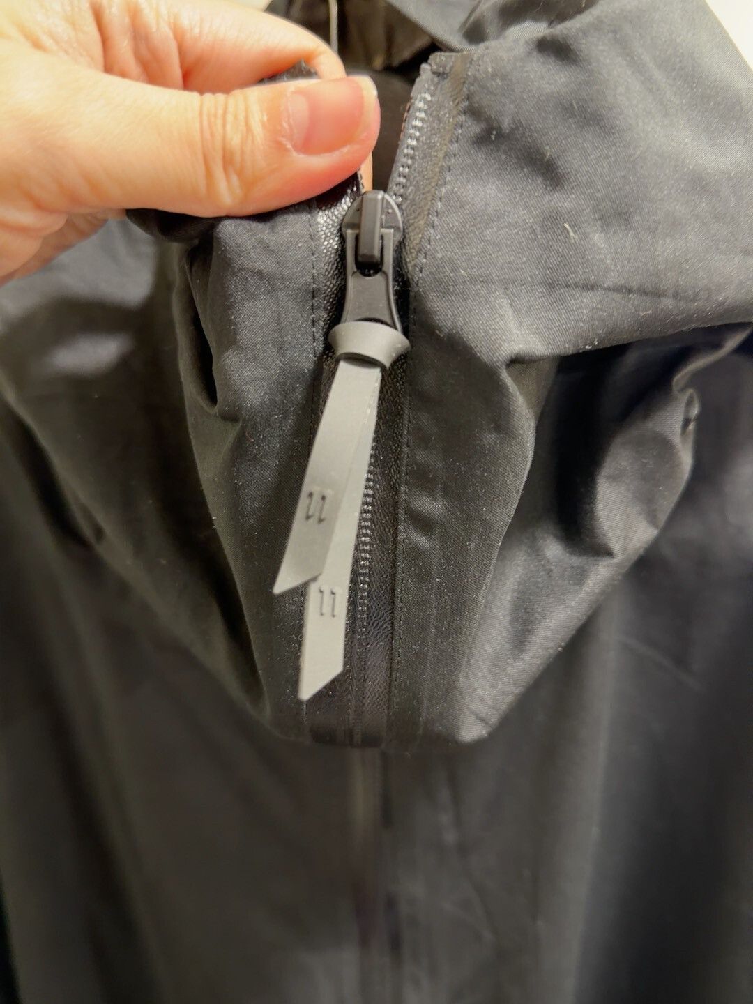 Japanese Brand Long Hooded Black Trench Coat Size L / US 10 / IT 46 - 3 Thumbnail