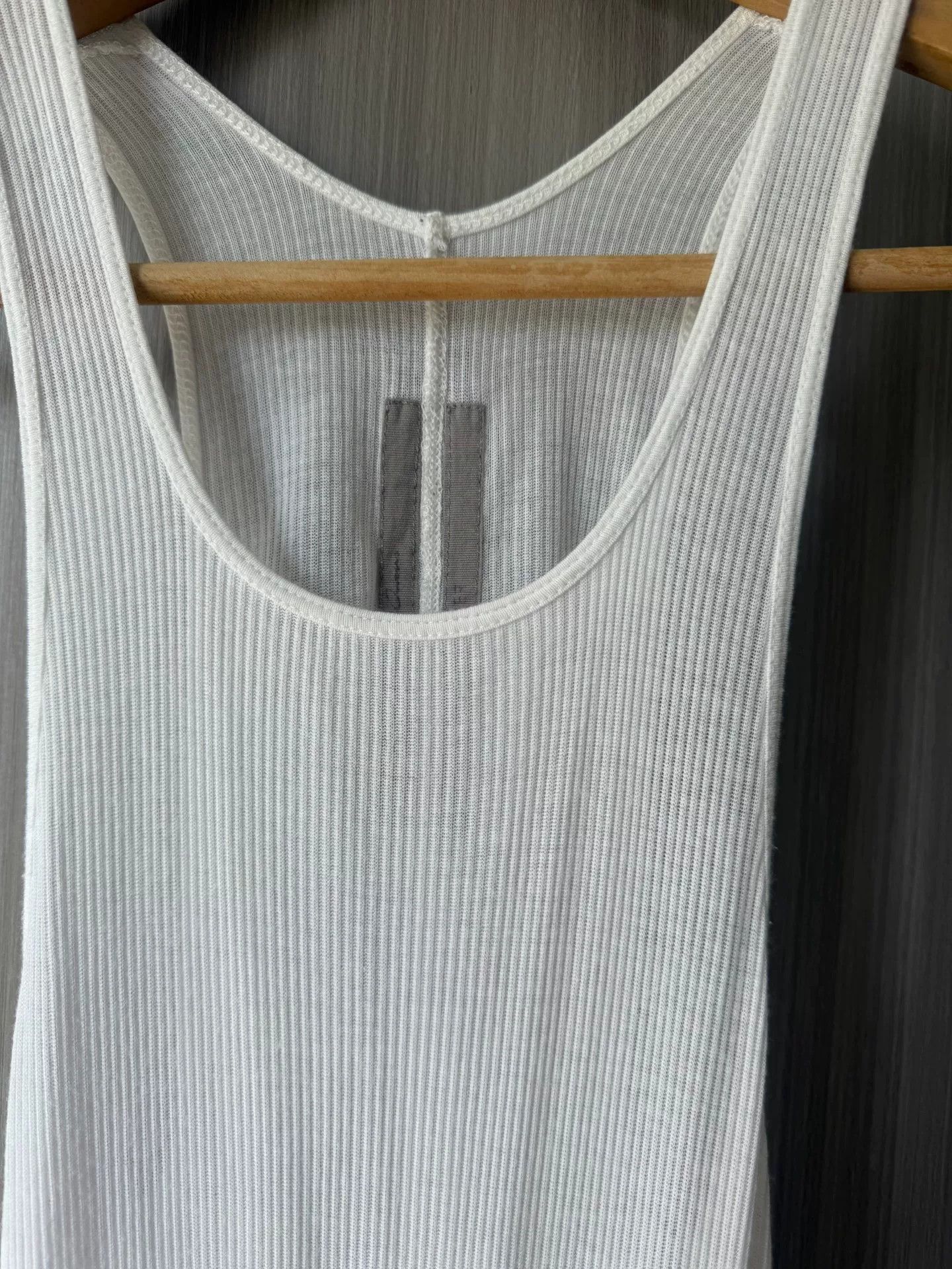 Rick Owens Rick Owens Mainline White Tank Top Size S / US 4 / IT 40 - 2 Thumbnail