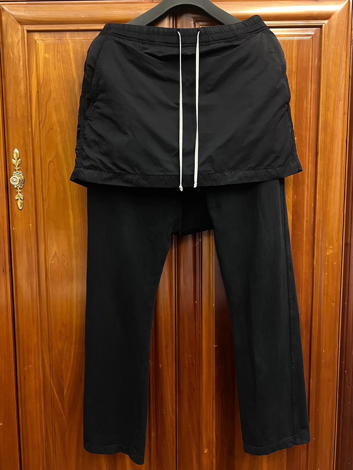 Rick Owens Rick Owens Black Nylon Pants with Drawstring Size 28" / US 6 / IT 42 - 4 Thumbnail