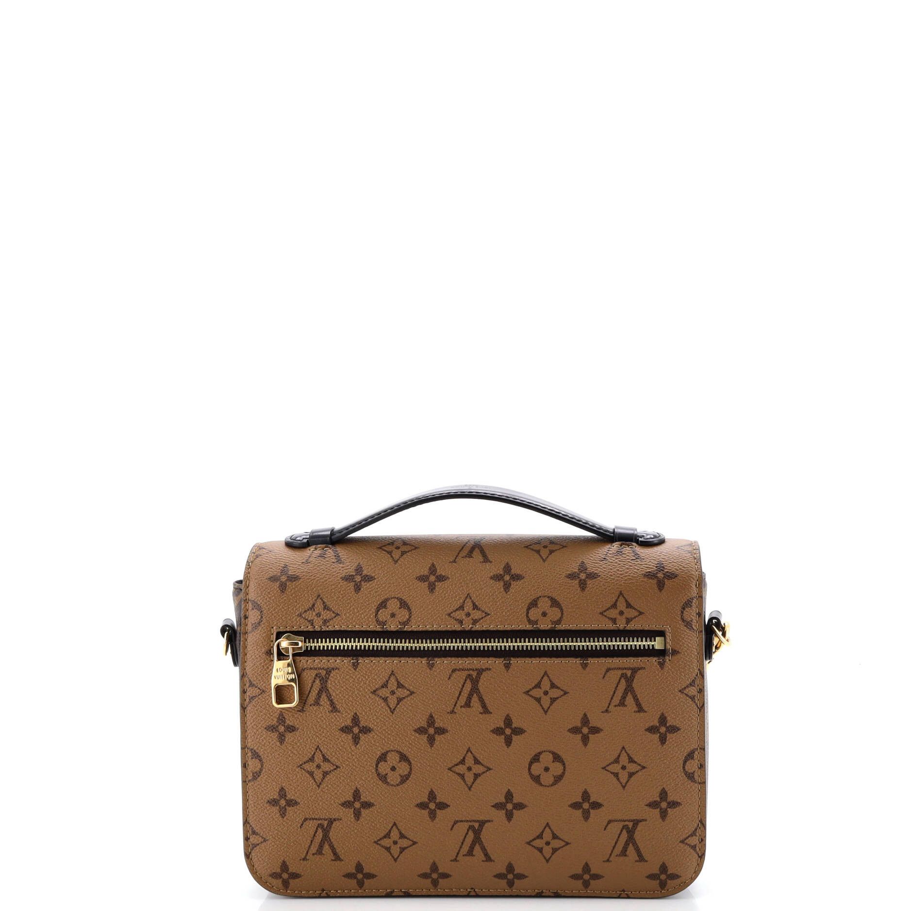 Louis Vuitton Pochette Metis Size ONE SIZE - 3 Thumbnail