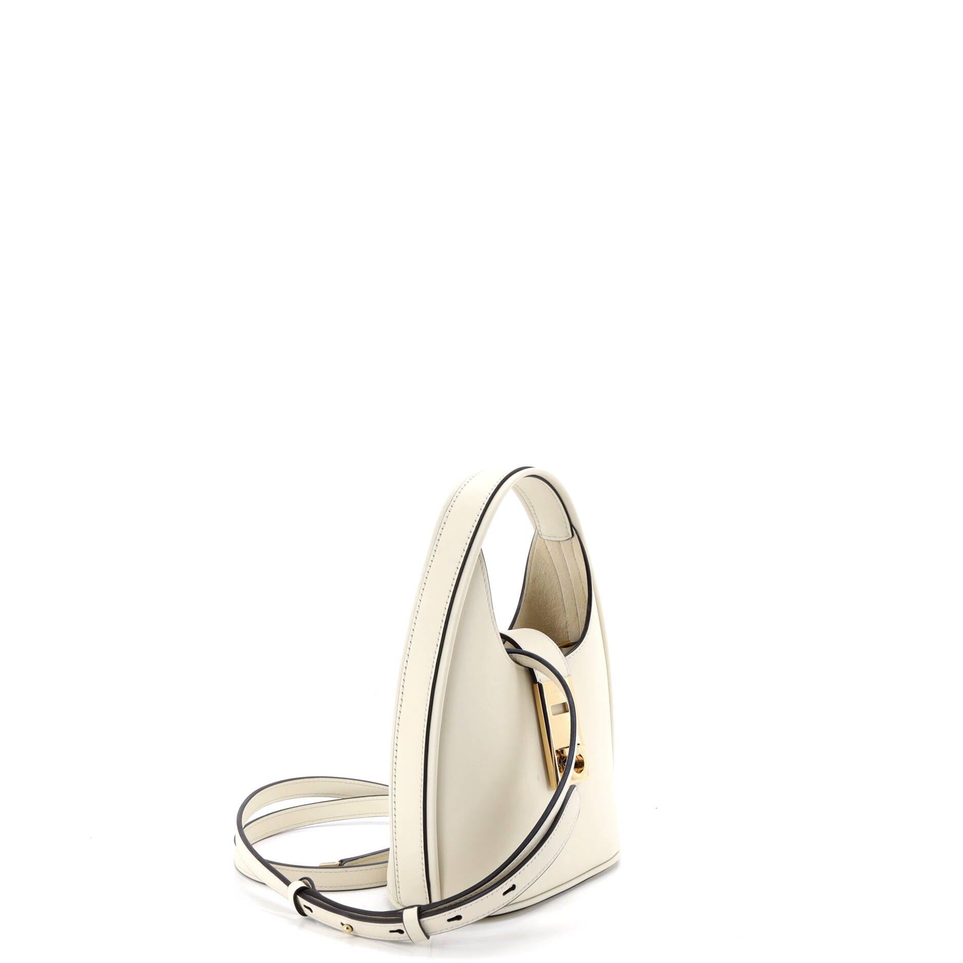 Salvatore Ferragamo Gancini Buckle Hobo Size ONE SIZE - 2 Thumbnail