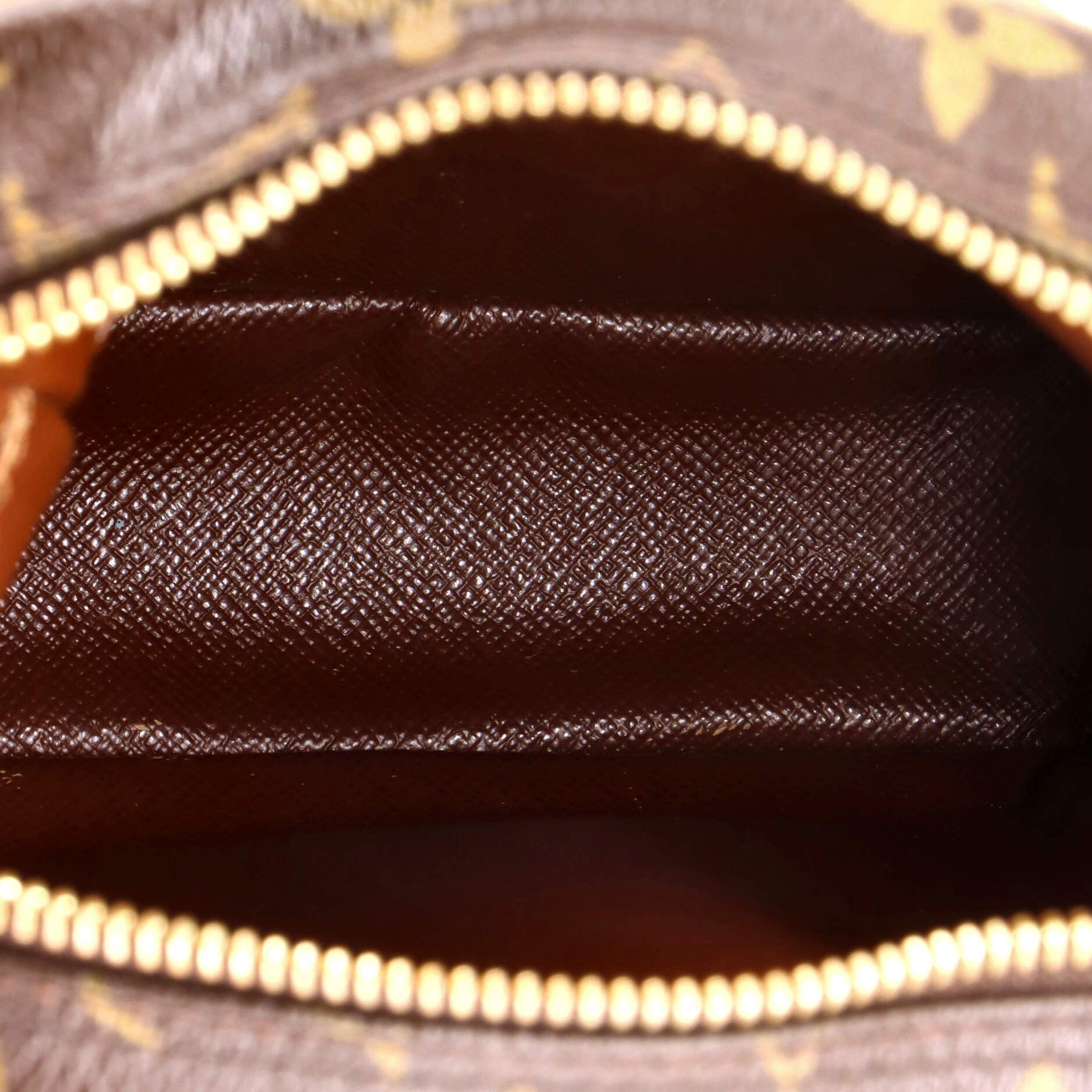 Louis Vuitton Amazone Bag Size ONE SIZE - 5 Thumbnail