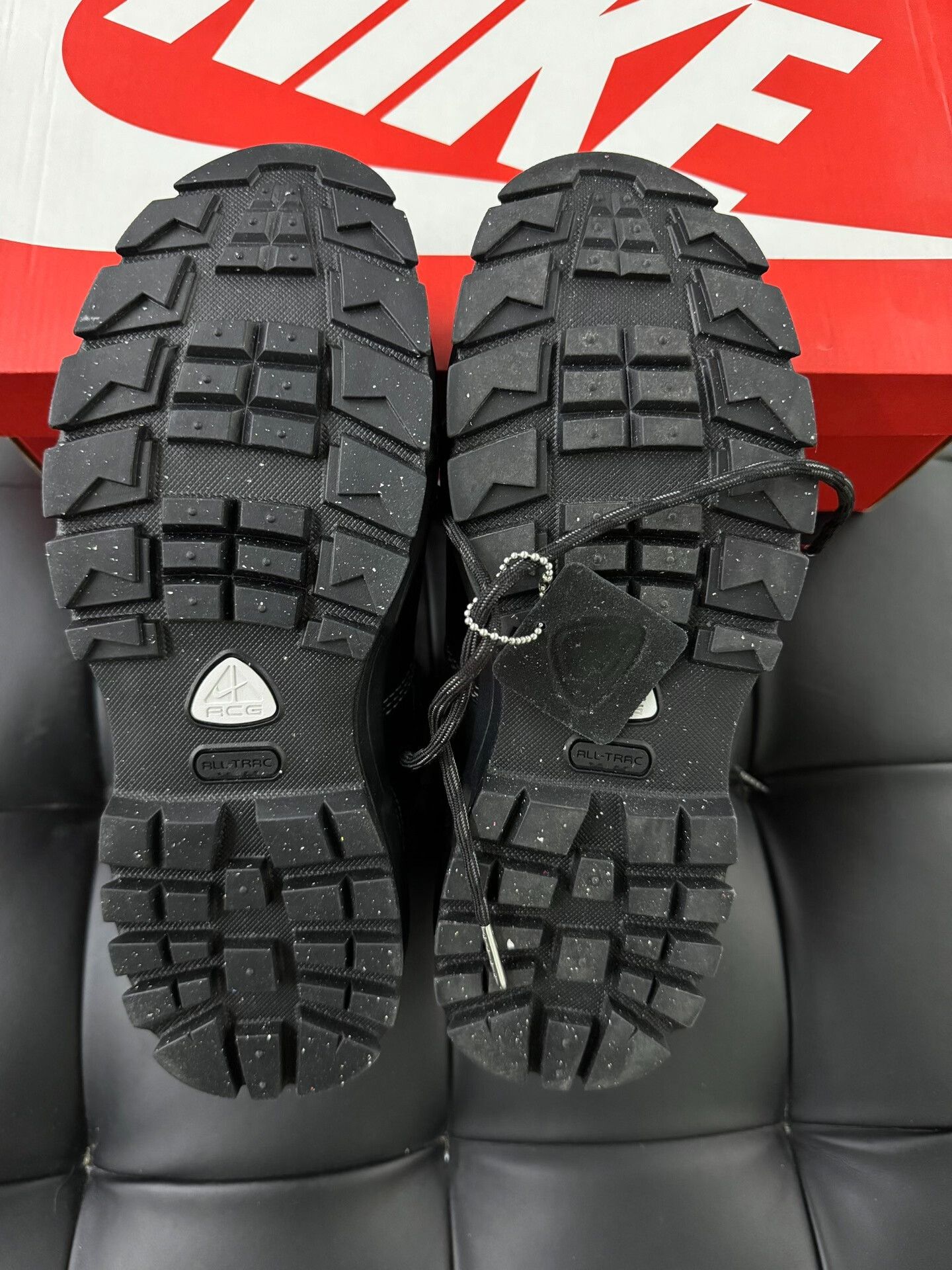 Nike ACG Nike ACG Air Max Goadome Black Boots Size US 8 / EU 41 - 4 Thumbnail