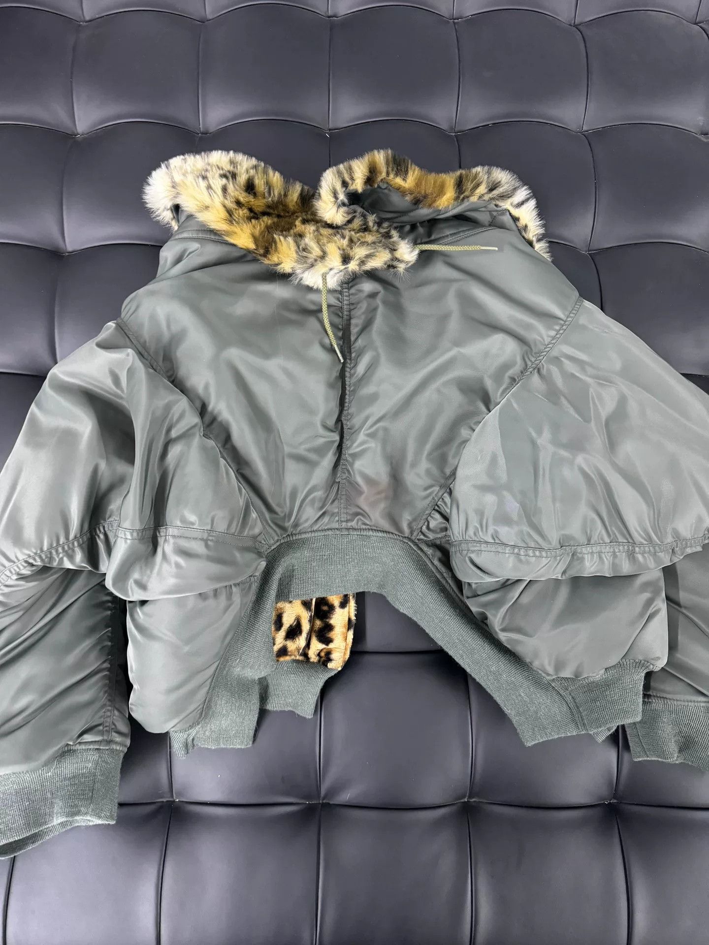 Junya Watanabe Junya Watanabe Leopard Print Bomber Jacket Size US XS / EU 42 / 0 - 5 Thumbnail