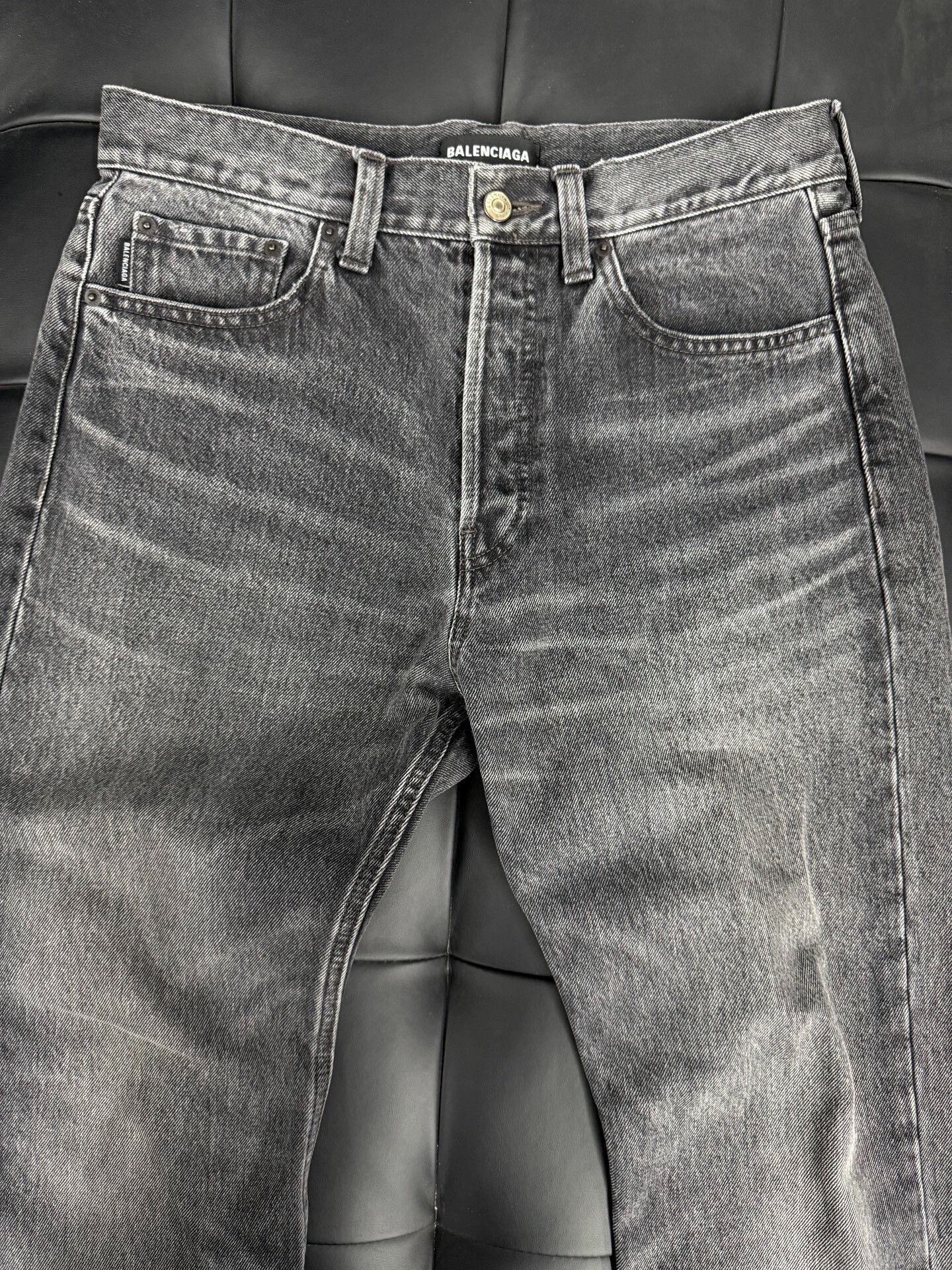 Balenciaga Balenciaga 19AW Wavy Denim Pants Size US 30 / EU 46 - 2 Thumbnail