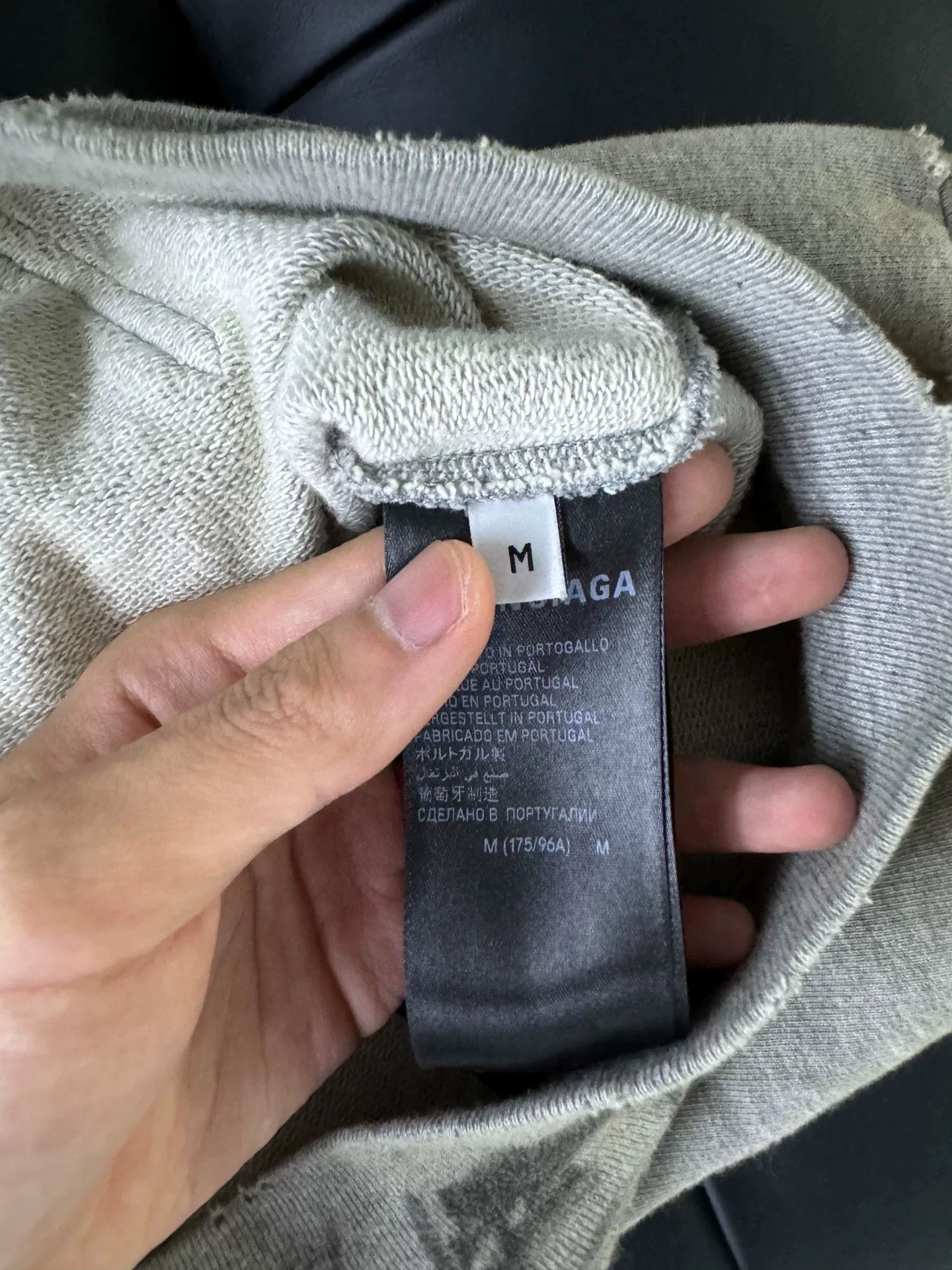 Balenciaga Balenciaga Manchester United Graffiti Hoodie Size US M / EU 48-50 / 2 - 4 Thumbnail