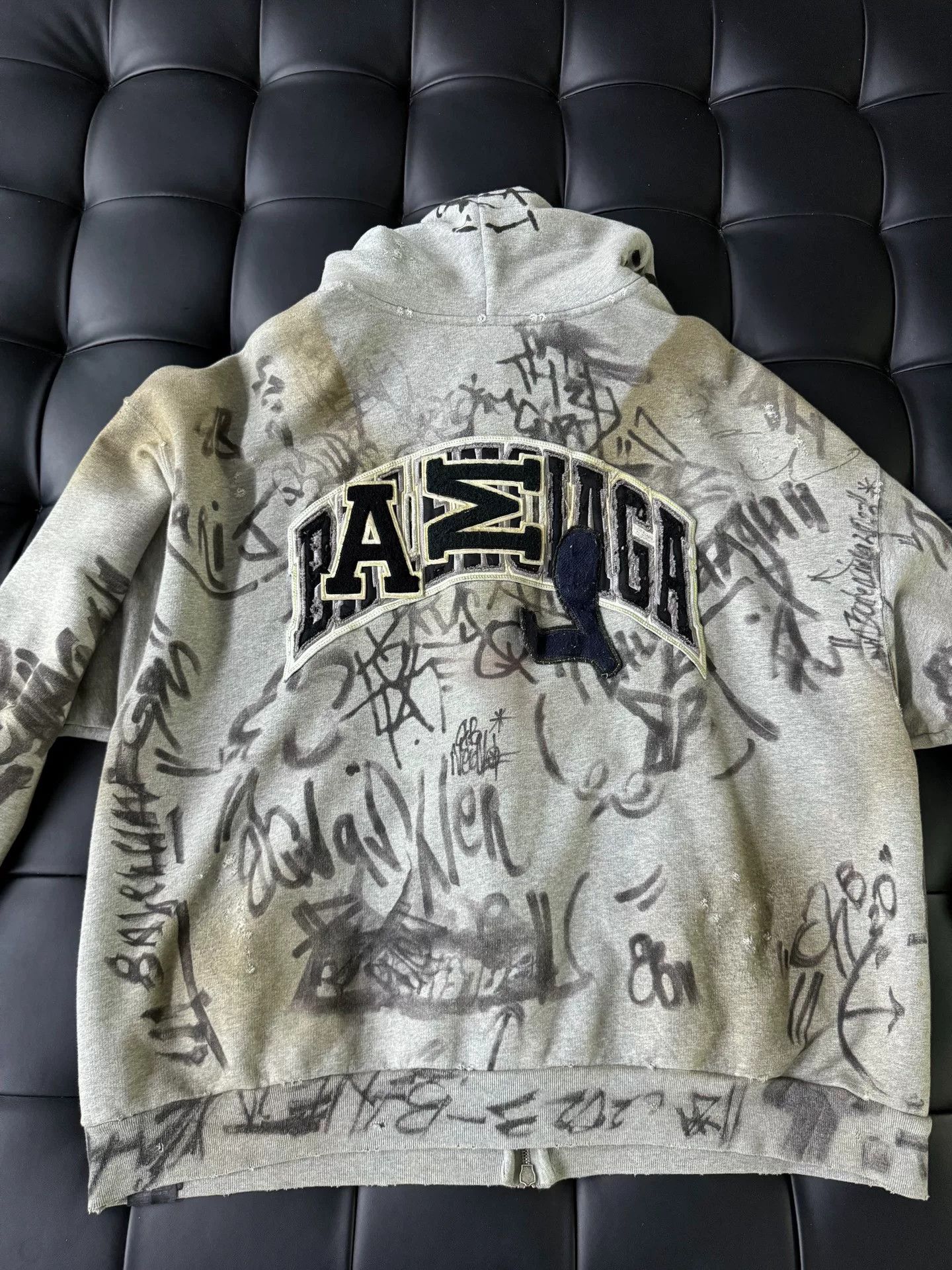 Balenciaga Balenciaga Manchester United Graffiti Hoodie Size US M / EU 48-50 / 2 - 3 Thumbnail
