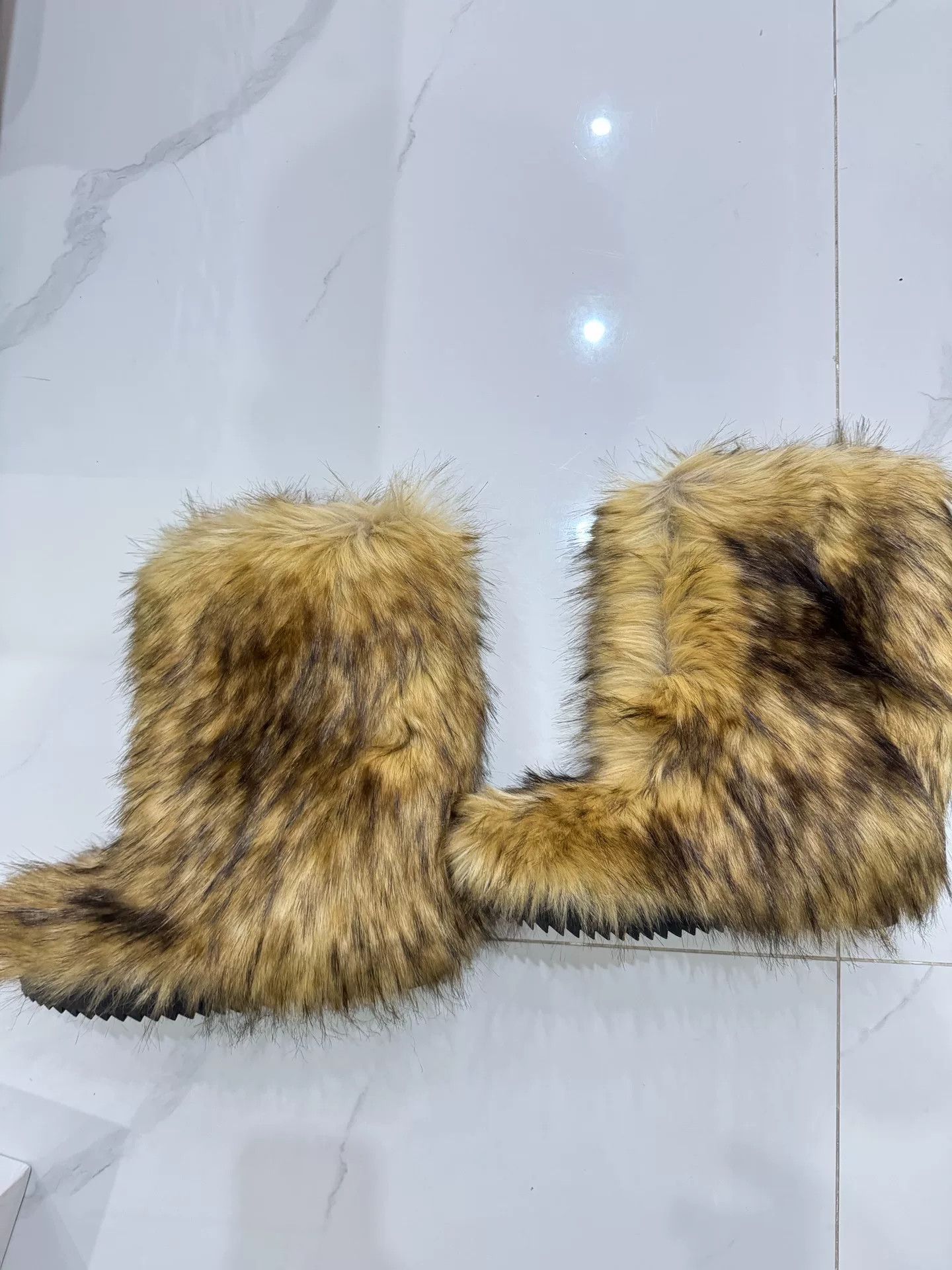 Celine Celine Fur Boots for Men Size US 8 / EU 41 - 2 Thumbnail