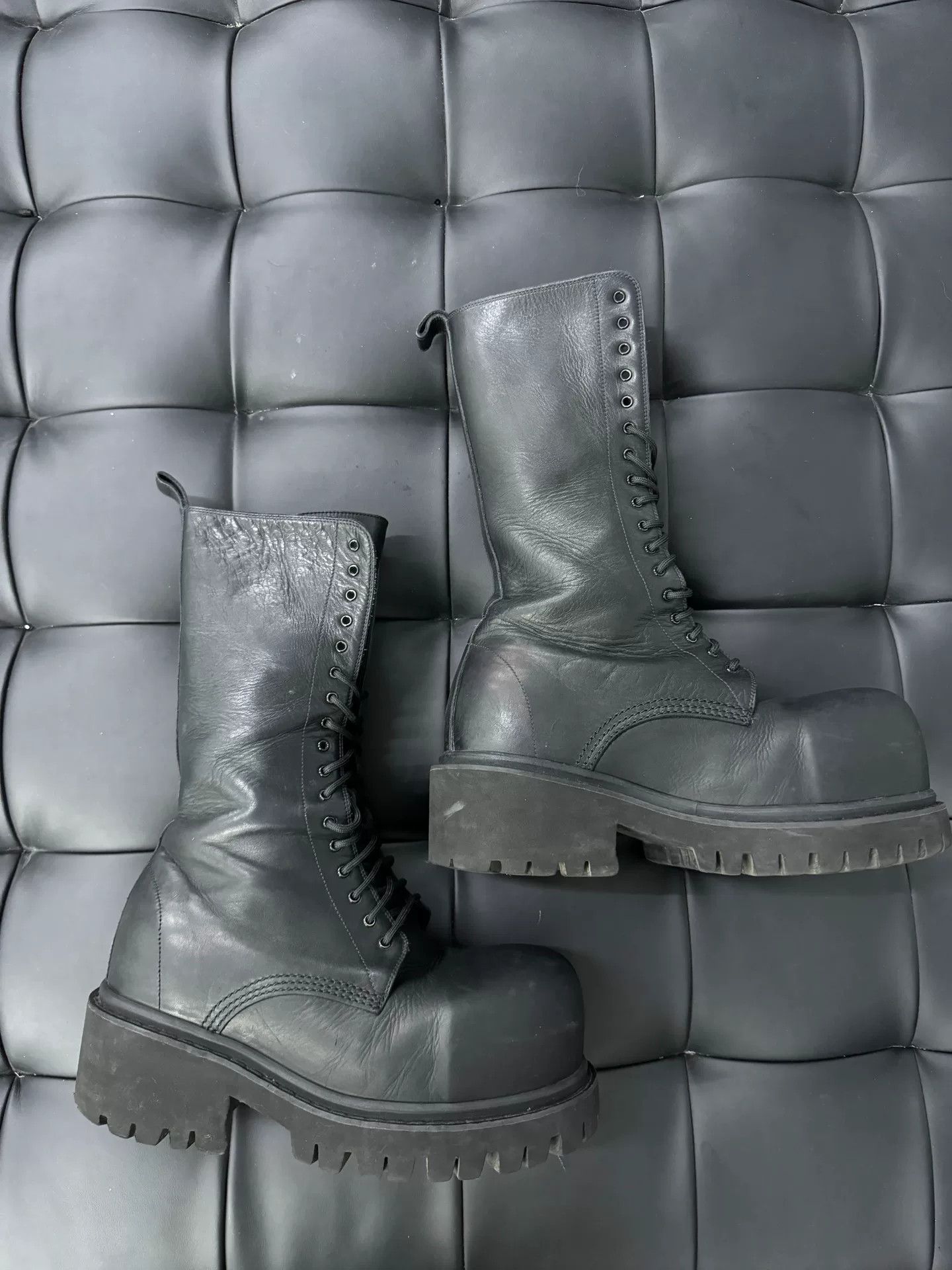 Balenciaga Balenciaga Stomper Black Lace-Up Boots Size US 8 / EU 41 - 2 Thumbnail