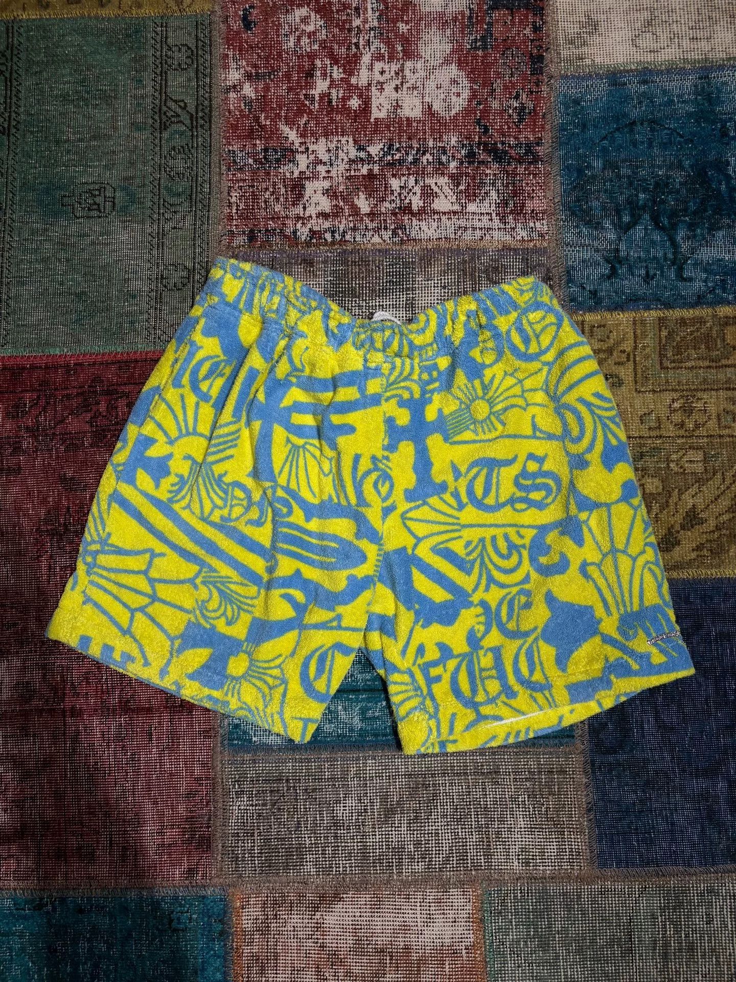 Chrome Hearts Chrome Hearts Yellow Beach Towel Shorts Size US 31 - 2 Thumbnail
