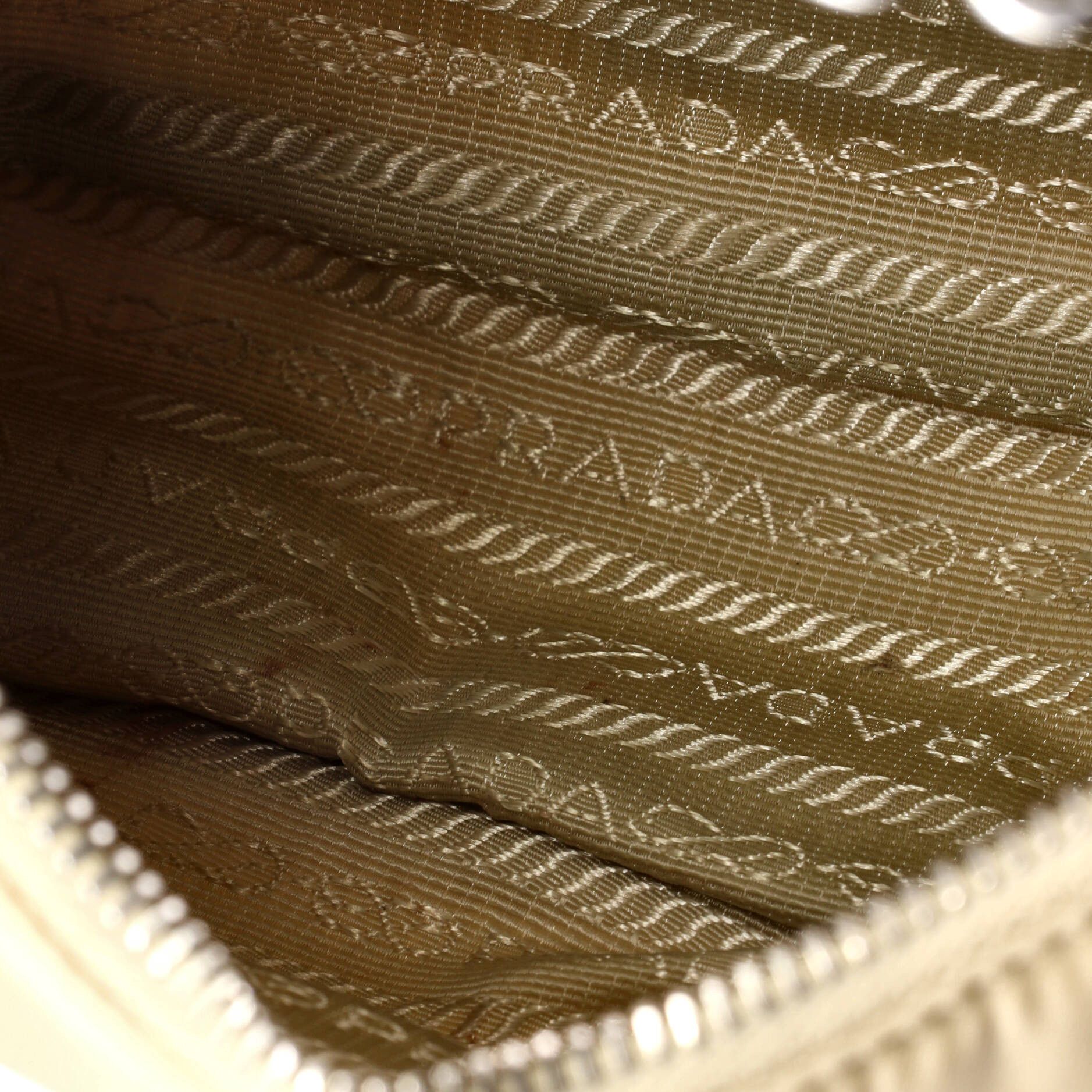 Prada Re-Edition 2005 Shoulder Bag Size ONE SIZE - 5 Thumbnail