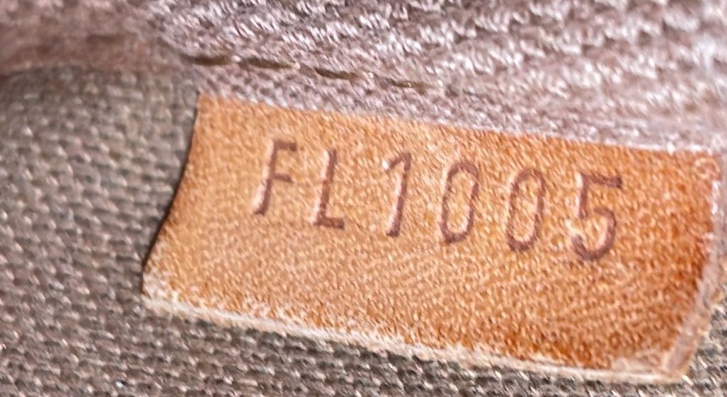 Louis Vuitton Pochette Accessoires Size ONE SIZE - 8 Thumbnail