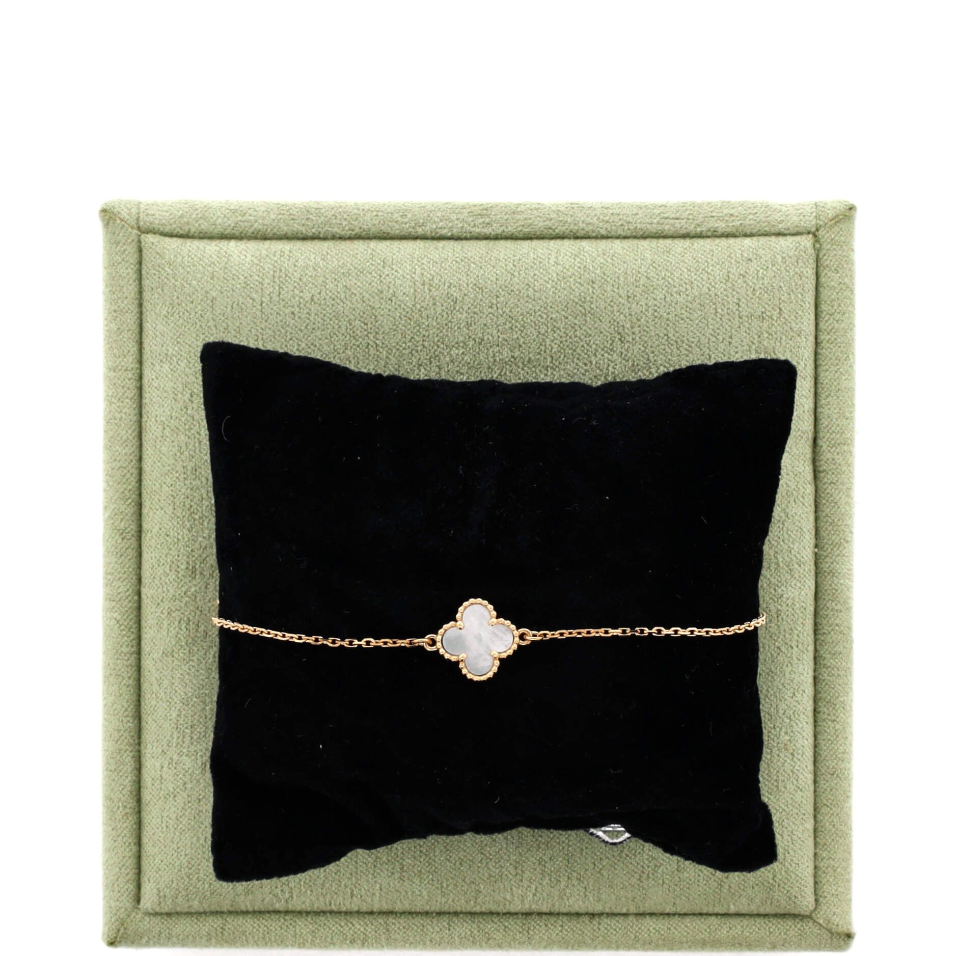Van Cleef & Arpels Sweet Alhambra Bracelet Size ONE SIZE - 2 Thumbnail