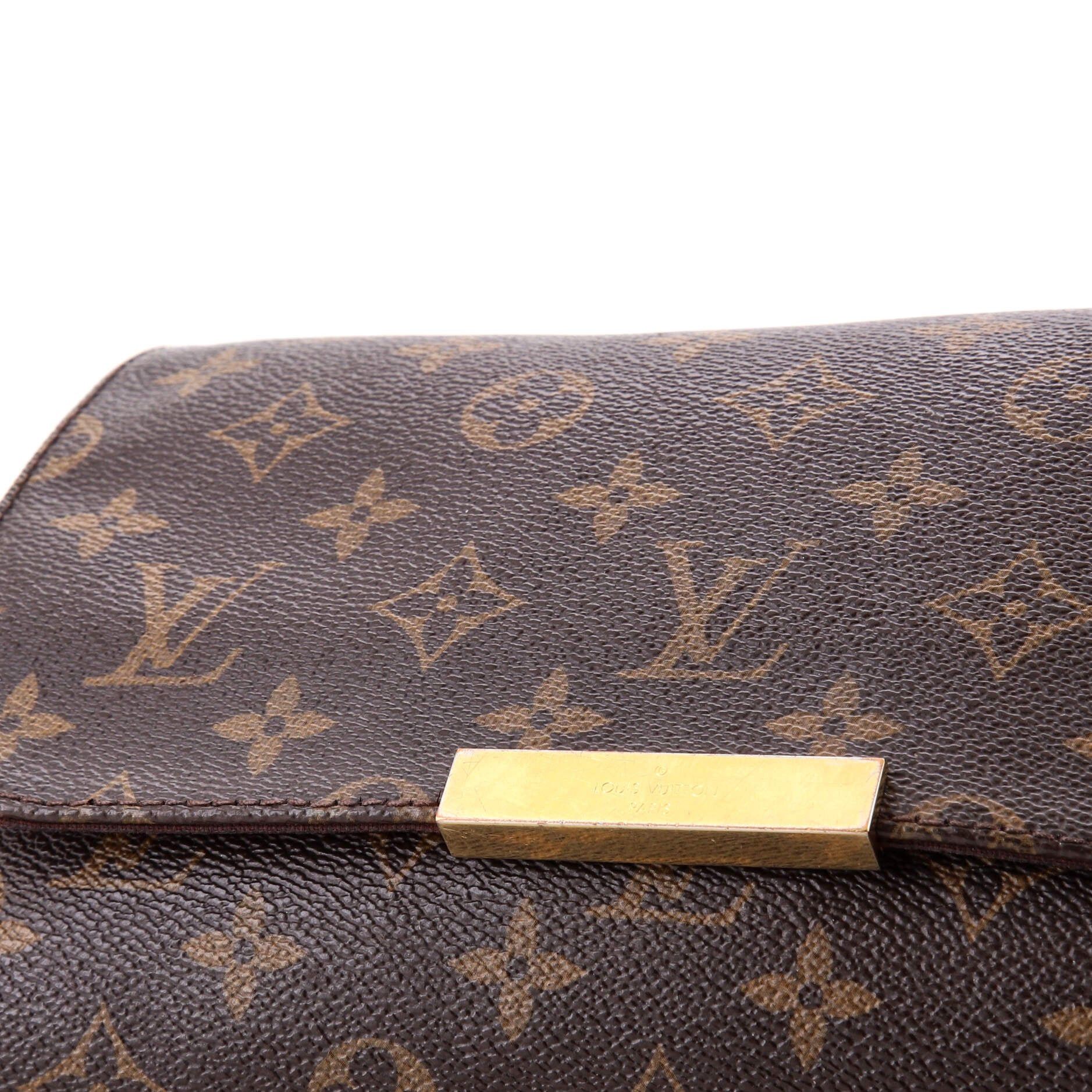 Louis Vuitton Favorite Handbag Size ONE SIZE - 7 Thumbnail