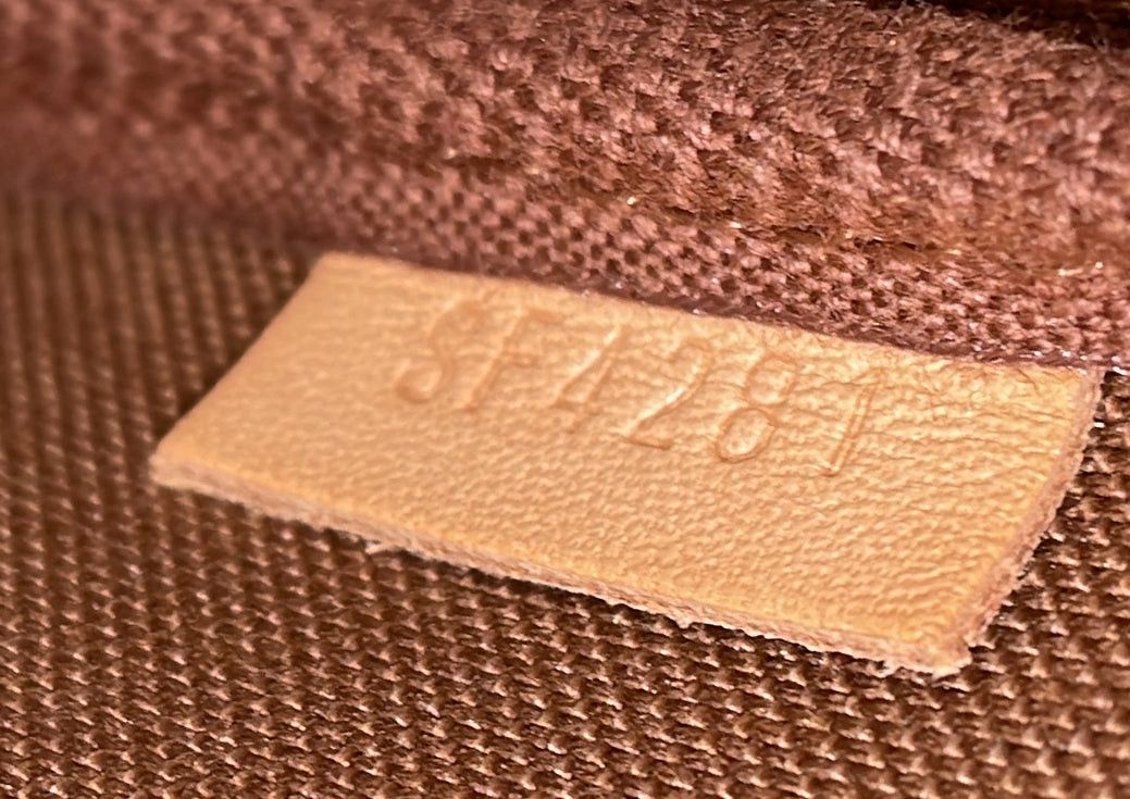 Louis Vuitton Pochette Accessoires Size ONE SIZE - 8 Thumbnail