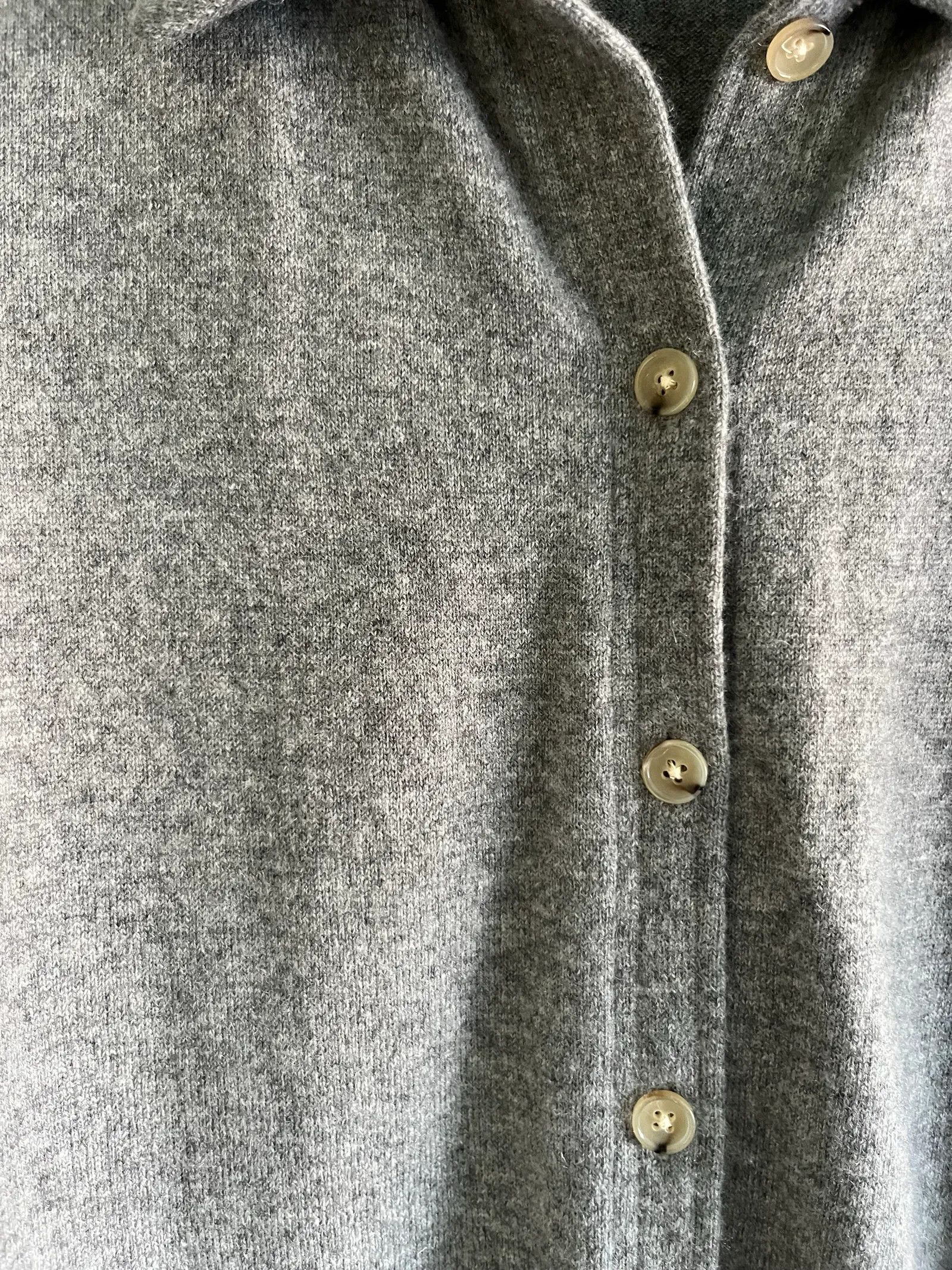 Toteme Toteme Toteme Raglan Sleeve Cashmere Shirt Cardigan Size L / US 10 / IT 46 - 7 Thumbnail