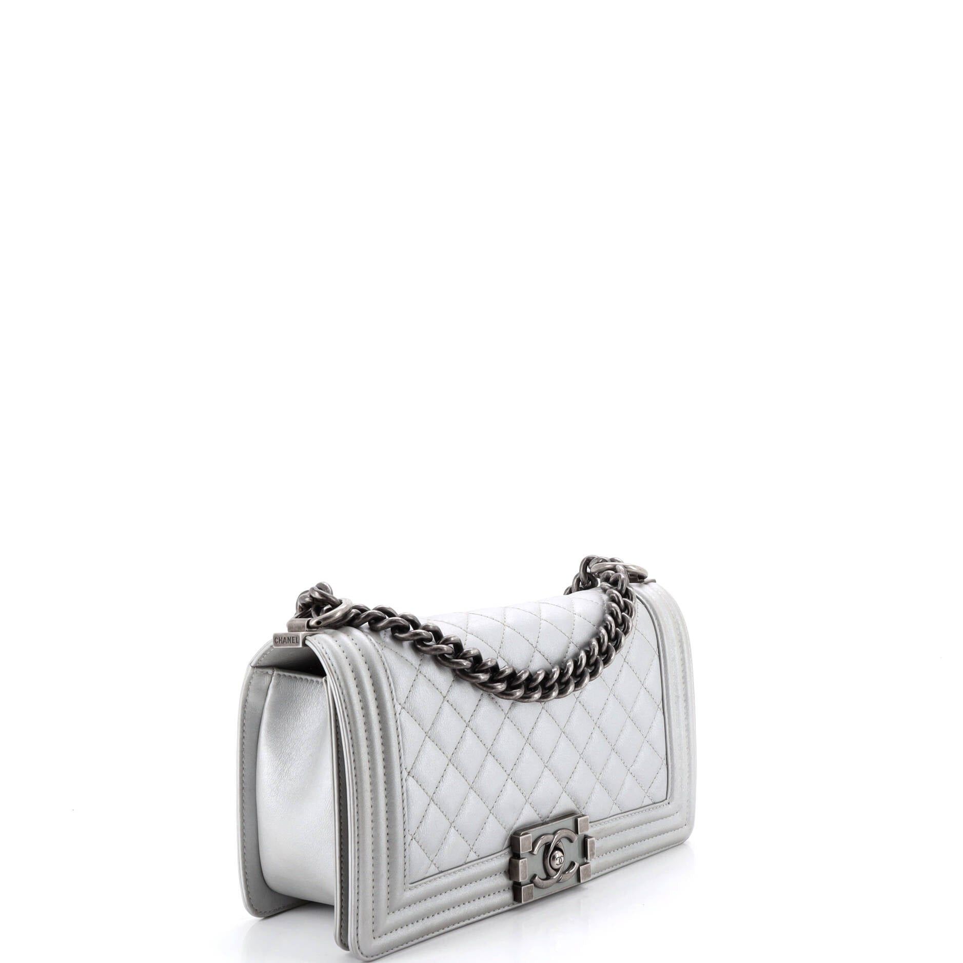Chanel Boy Flap Bag Size ONE SIZE - 2 Thumbnail