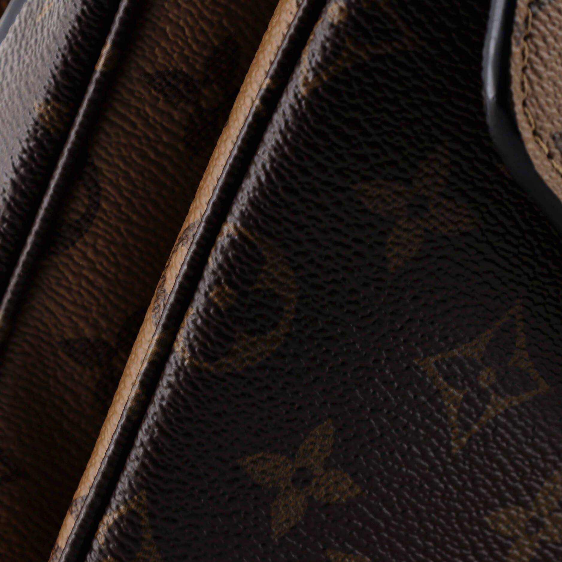 Louis Vuitton Pochette Metis Size ONE SIZE - 6 Thumbnail