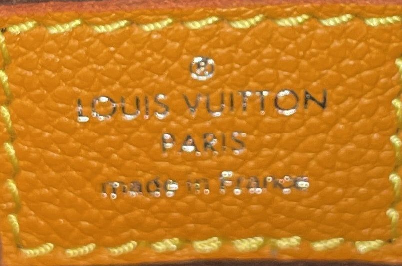 Louis Vuitton Marelle Handbag Size ONE SIZE - 6 Thumbnail