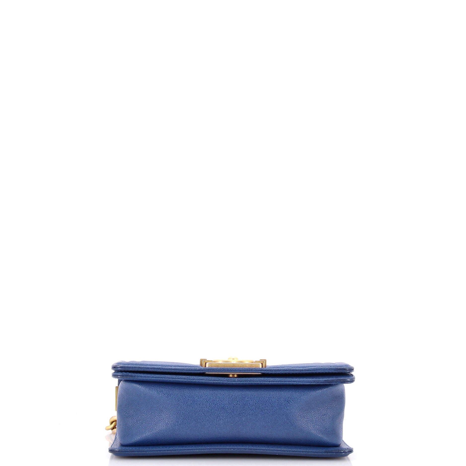Chanel Boy Flap Bag Size ONE SIZE - 4 Thumbnail