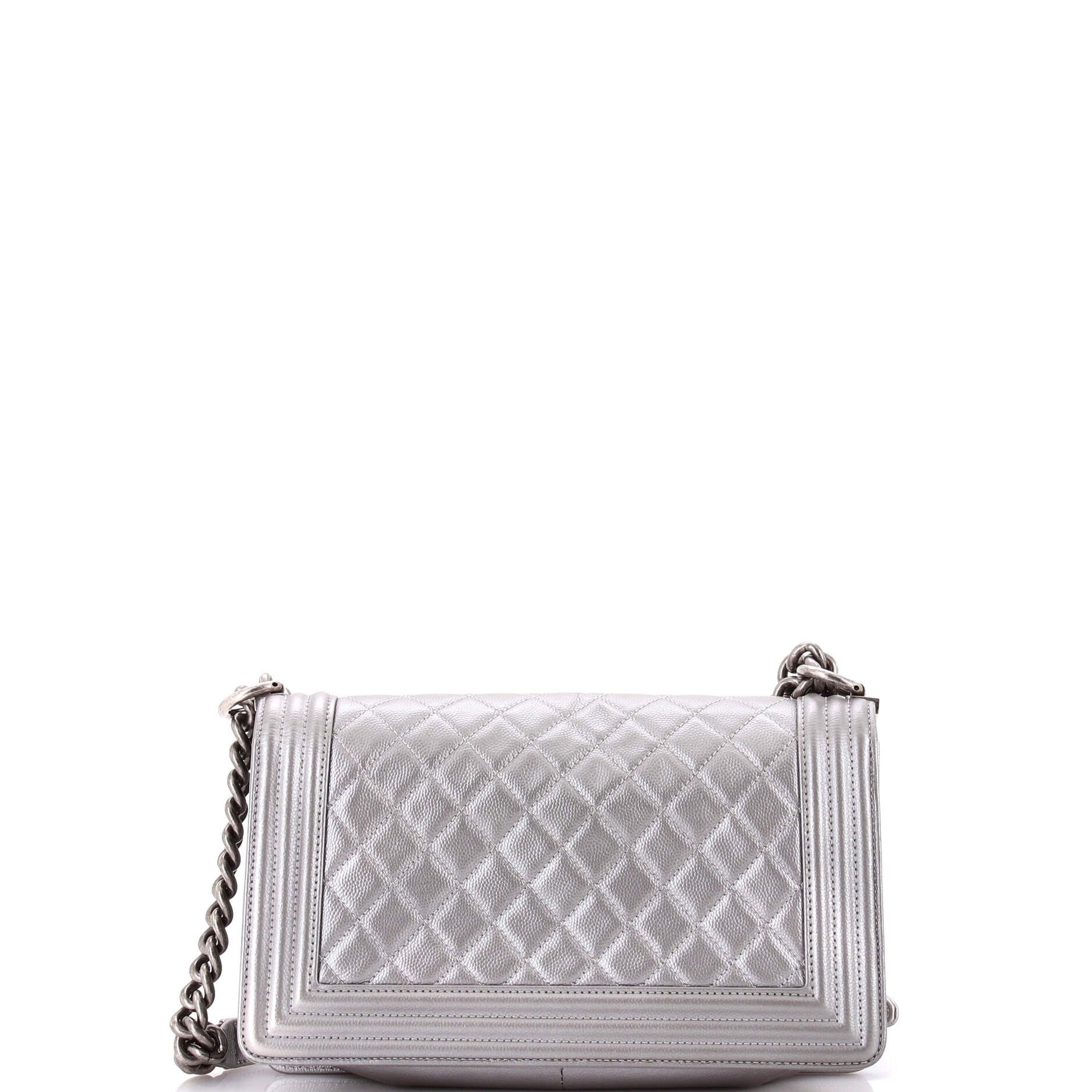 Chanel Boy Flap Bag Size ONE SIZE - 3 Thumbnail