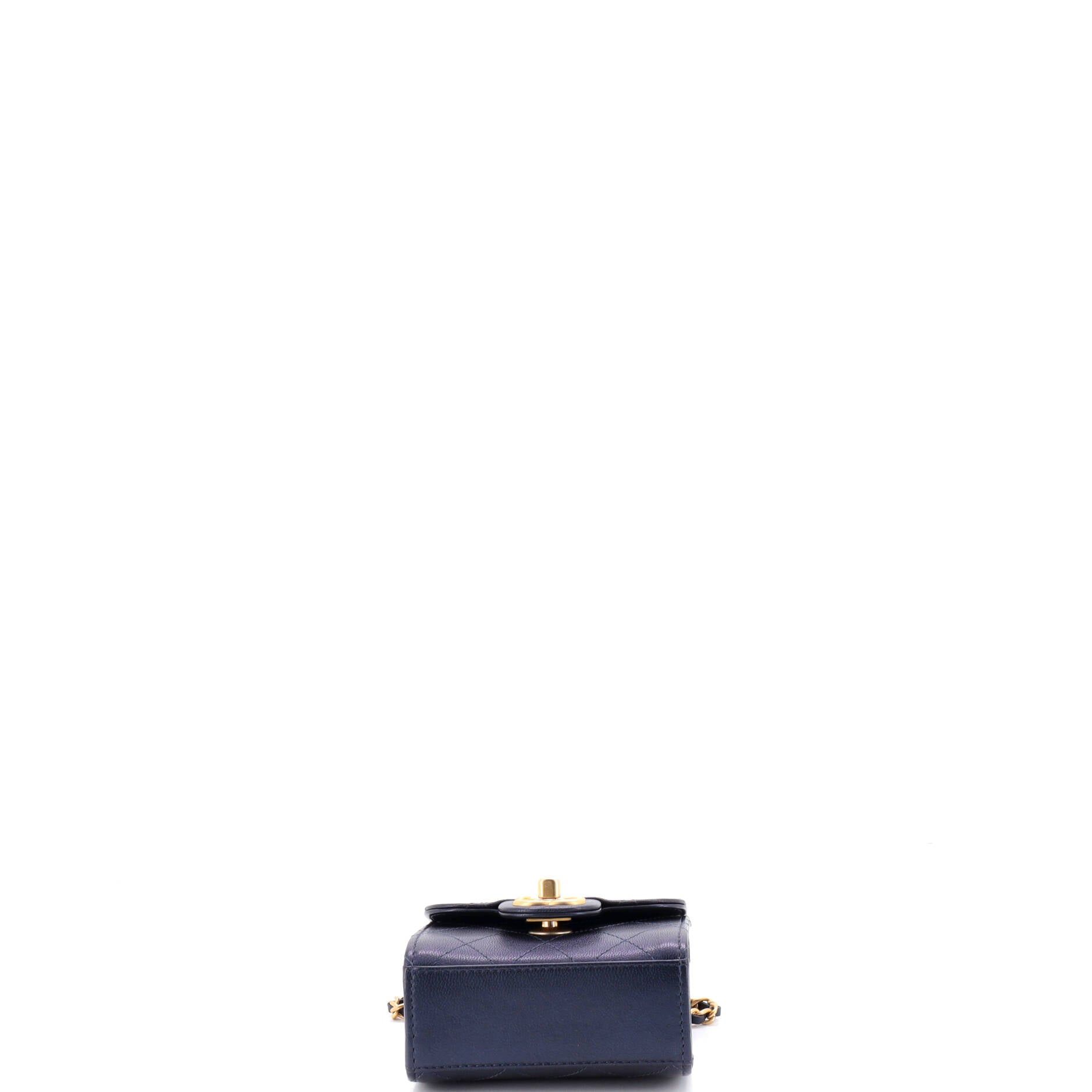 Chanel Chic Pearls Flap Clutch with Chain Size ONE SIZE - 4 Thumbnail