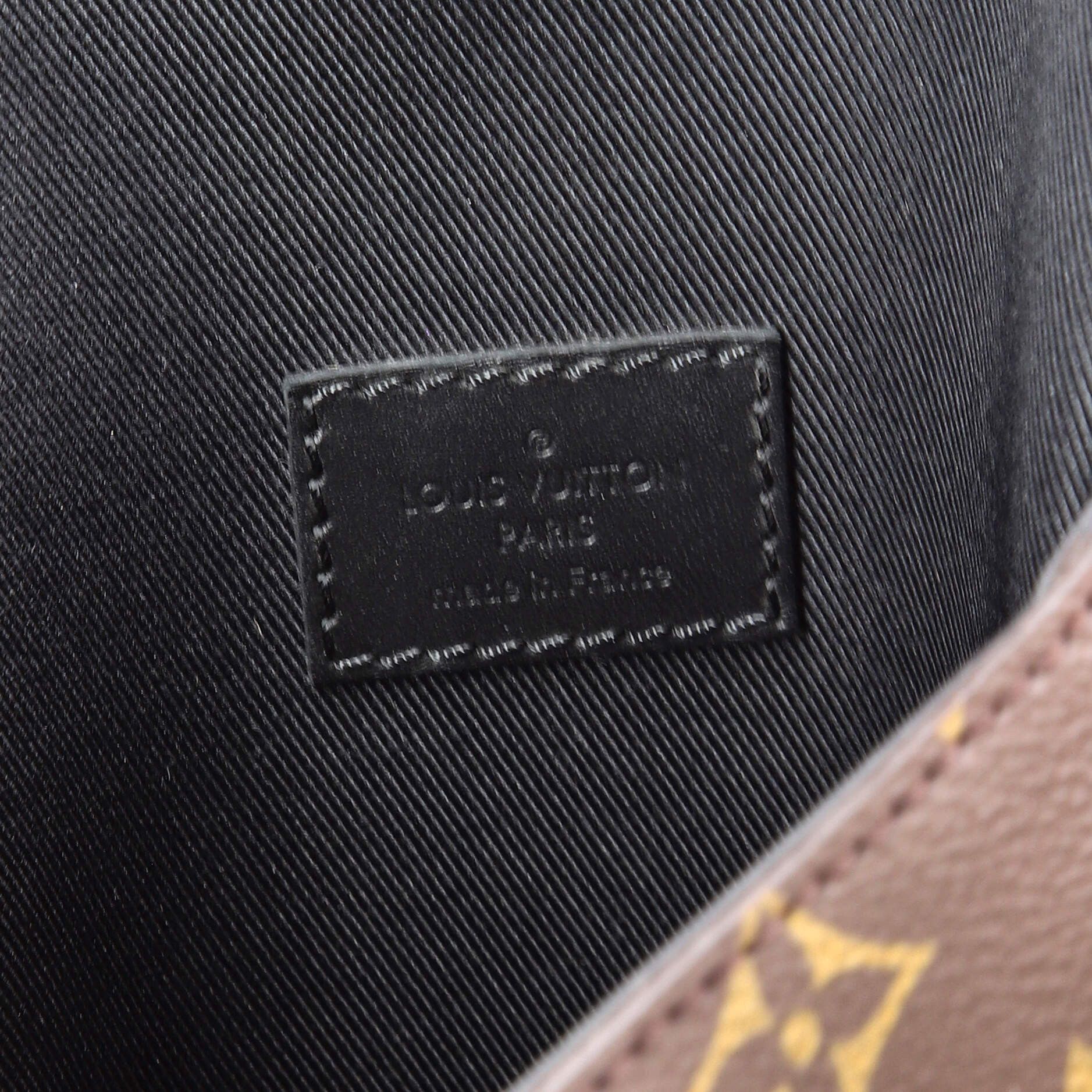 Louis Vuitton Archy Messenger Bag Size ONE SIZE - 6 Thumbnail
