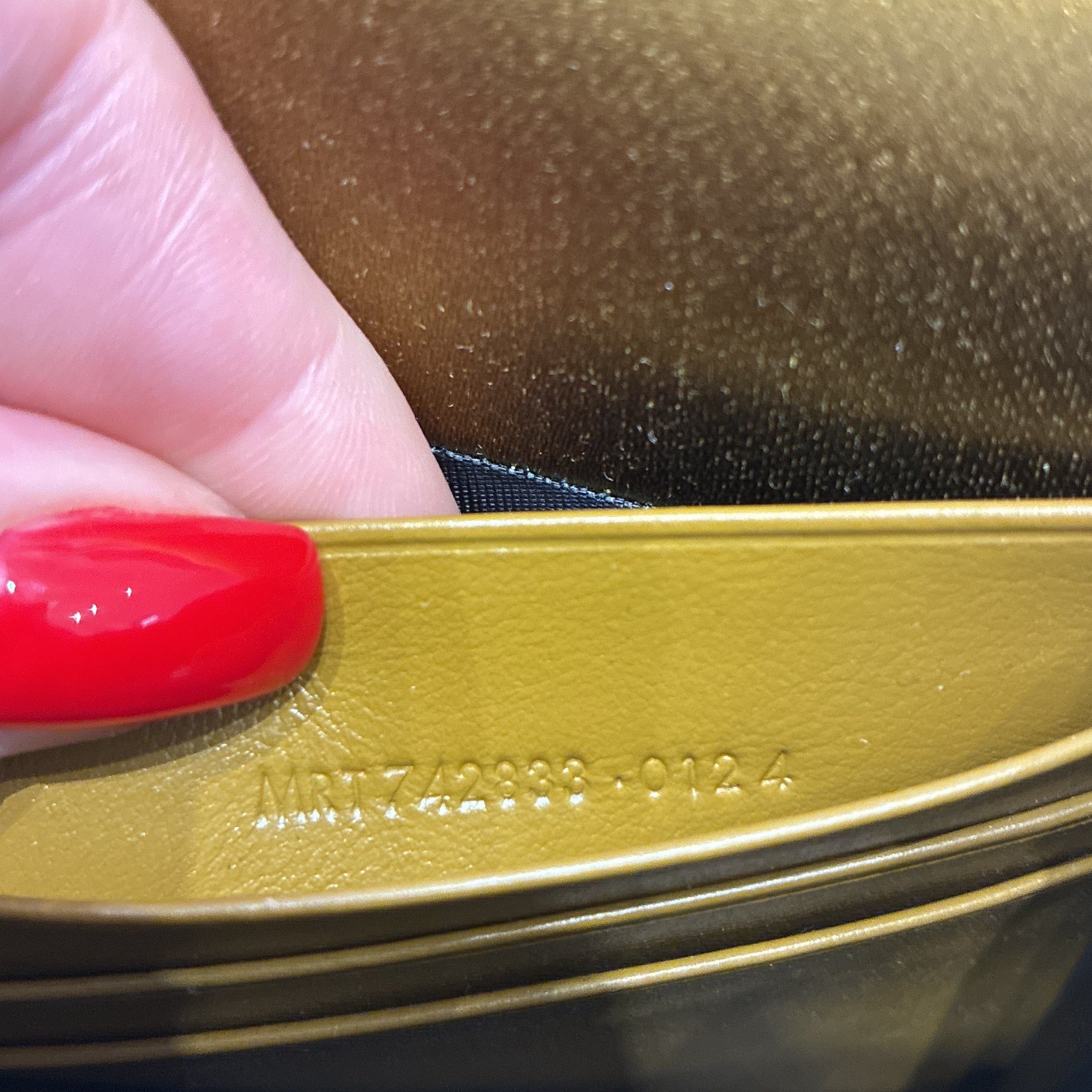 Saint Laurent Paris Classic Monogram Tassel Chain Wallet Size ONE SIZE - 9 Thumbnail