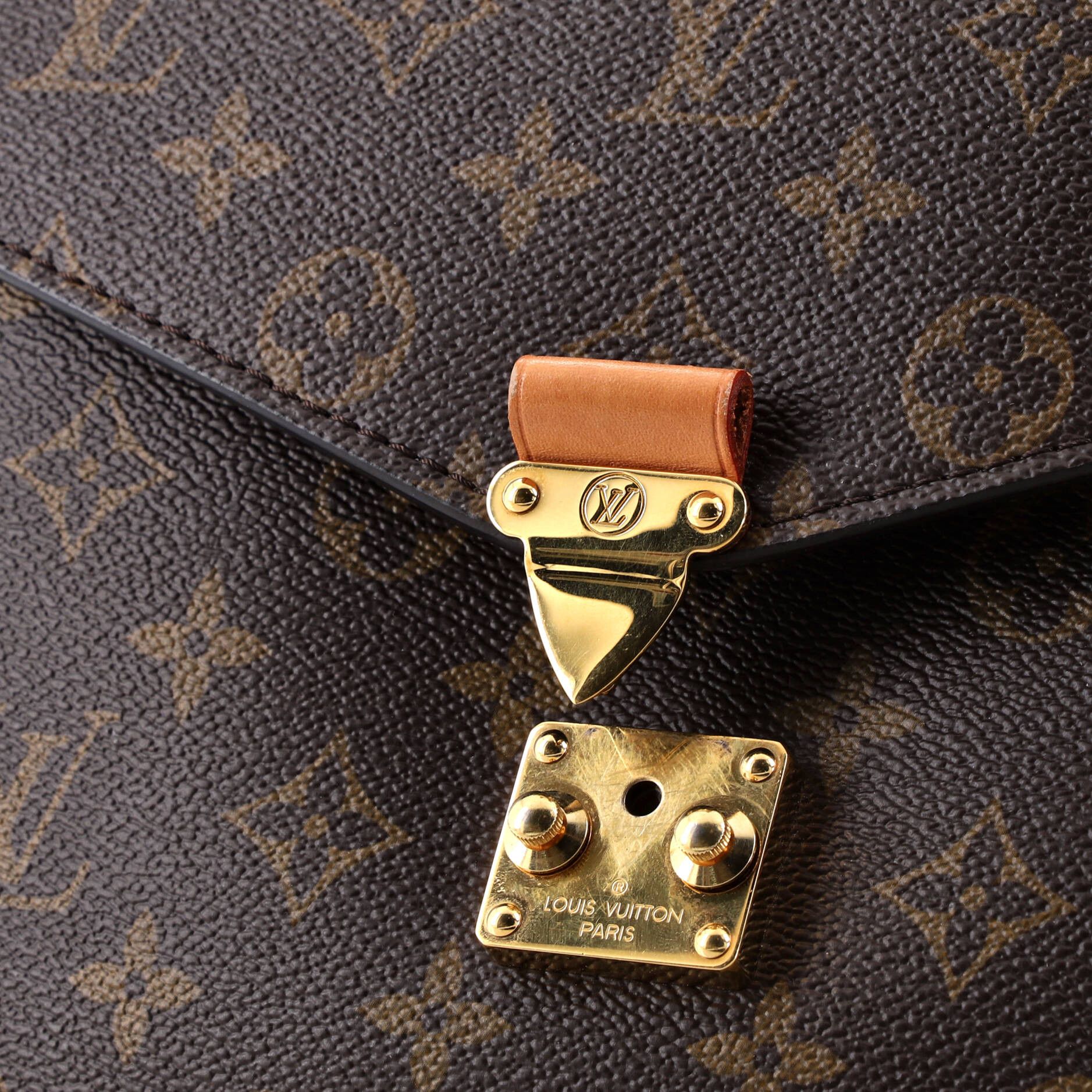 Louis Vuitton Pochette Metis Size ONE SIZE - 7 Thumbnail