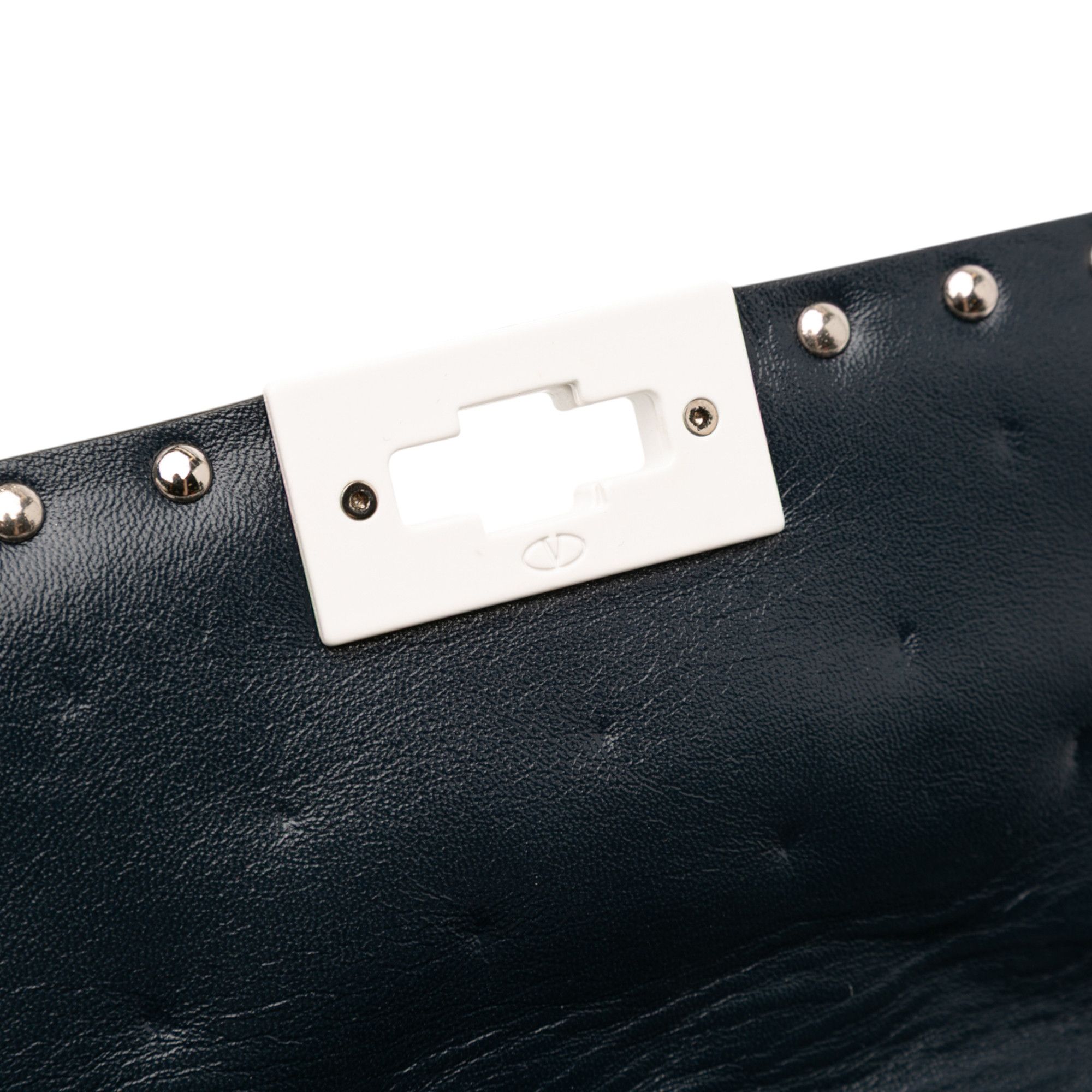 Valentino Valentino Quilted Lambskin Free Rockstud Spike Wallet On Chain Size ONE SIZE - 9 Thumbnail