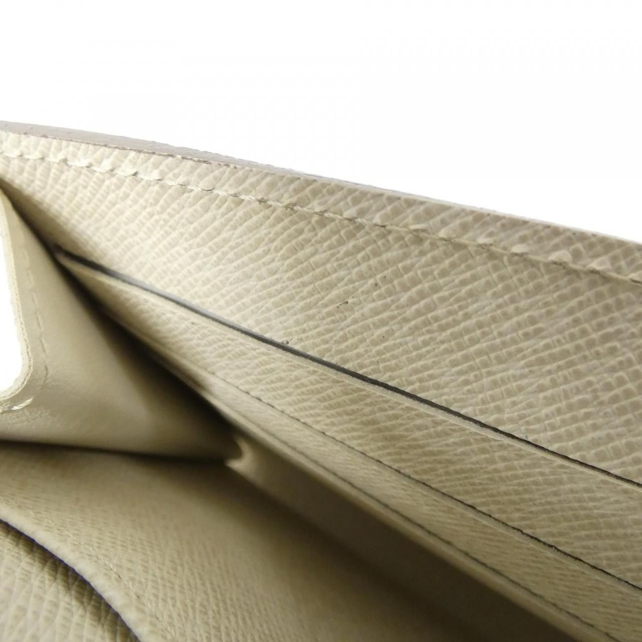Louis Vuitton Louis Vuitton Louis Vuitton Epi Long Wallet Leather Long Wallet M6057J DUTY FREE for USA Size ONE SIZE - 6 Thumbnail