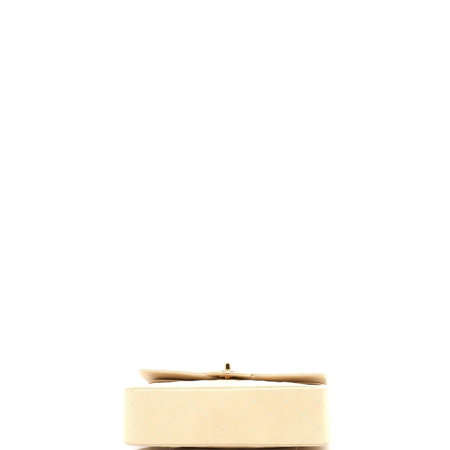 Chanel Vintage Classic Double Flap Bag Size ONE SIZE - 4 Thumbnail