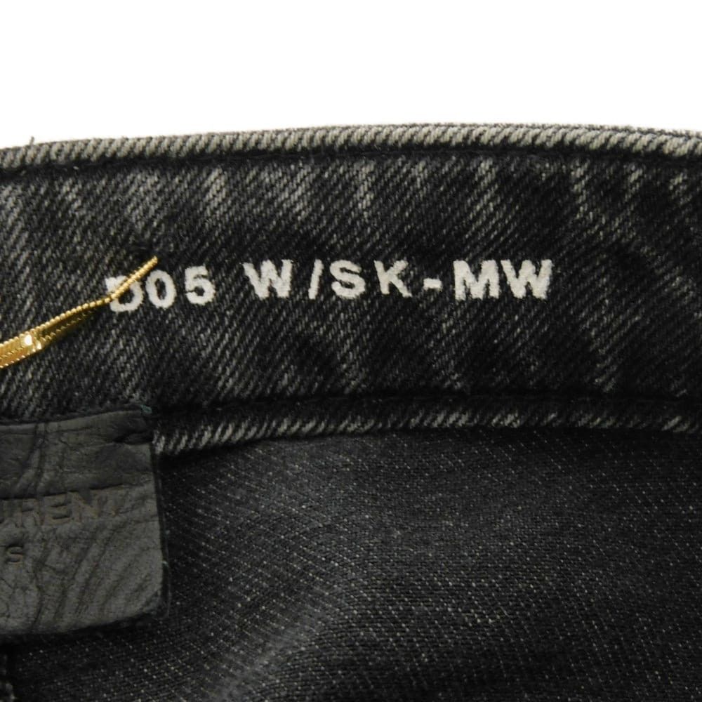 Yves Saint Laurent Yves Saint Laurent Saint Laurent Paris Classic Skinny Jeans Cotton Jeans Textile Jeans 590147 YQ500 1703 DUTY FREE for USA Size ONE SIZE - 15 Thumbnail