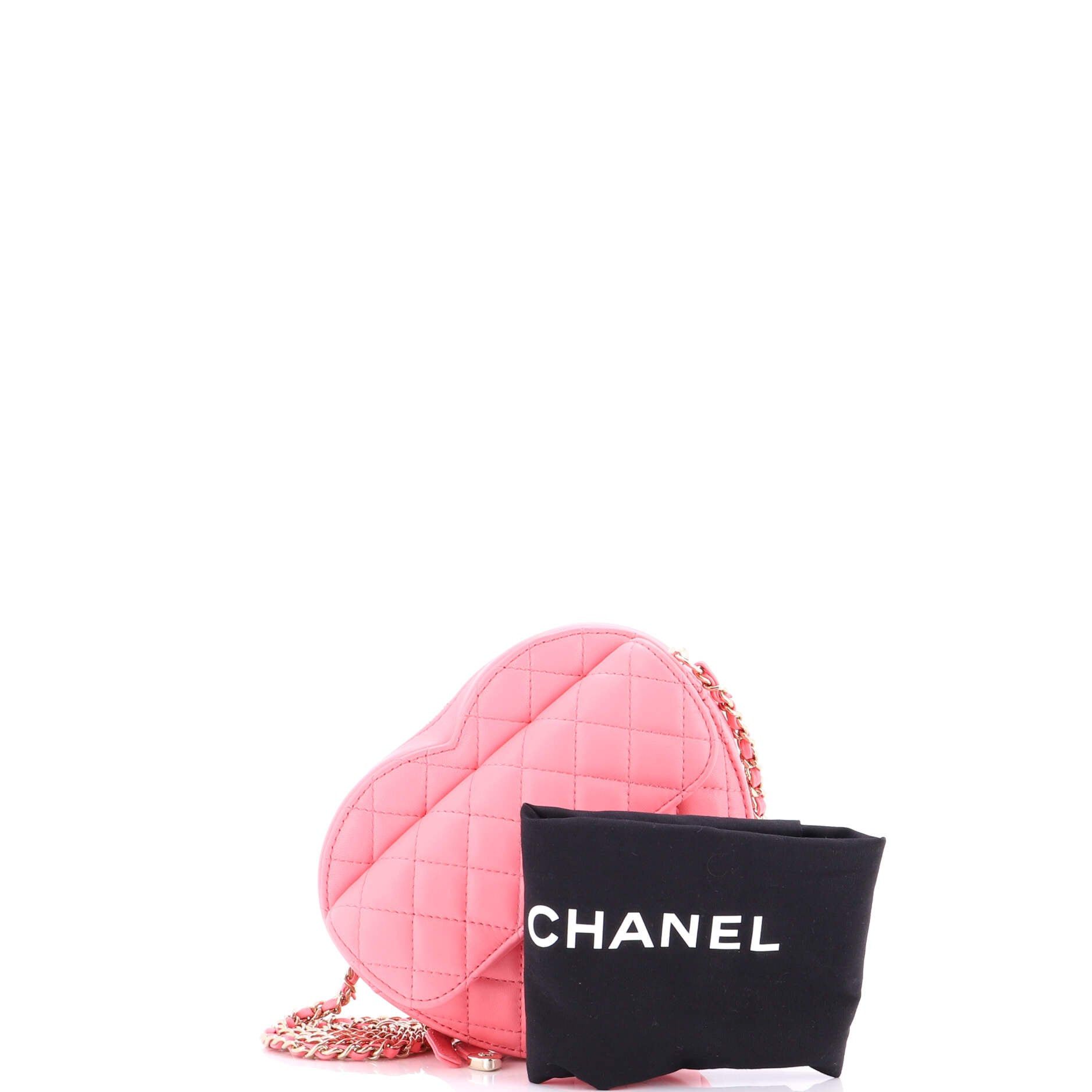 Chanel CC in Love Heart Bag Size ONE SIZE - 2 Thumbnail