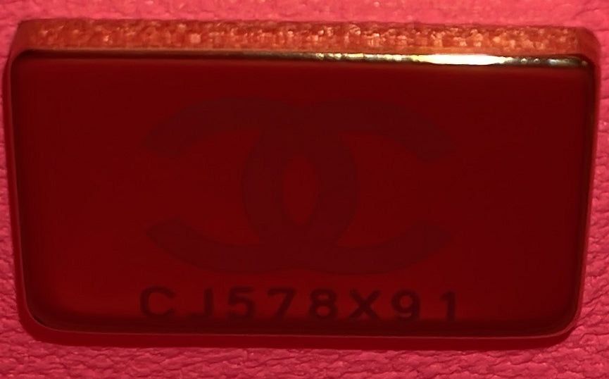 Chanel CC in Love Heart Bag Size ONE SIZE - 7 Thumbnail