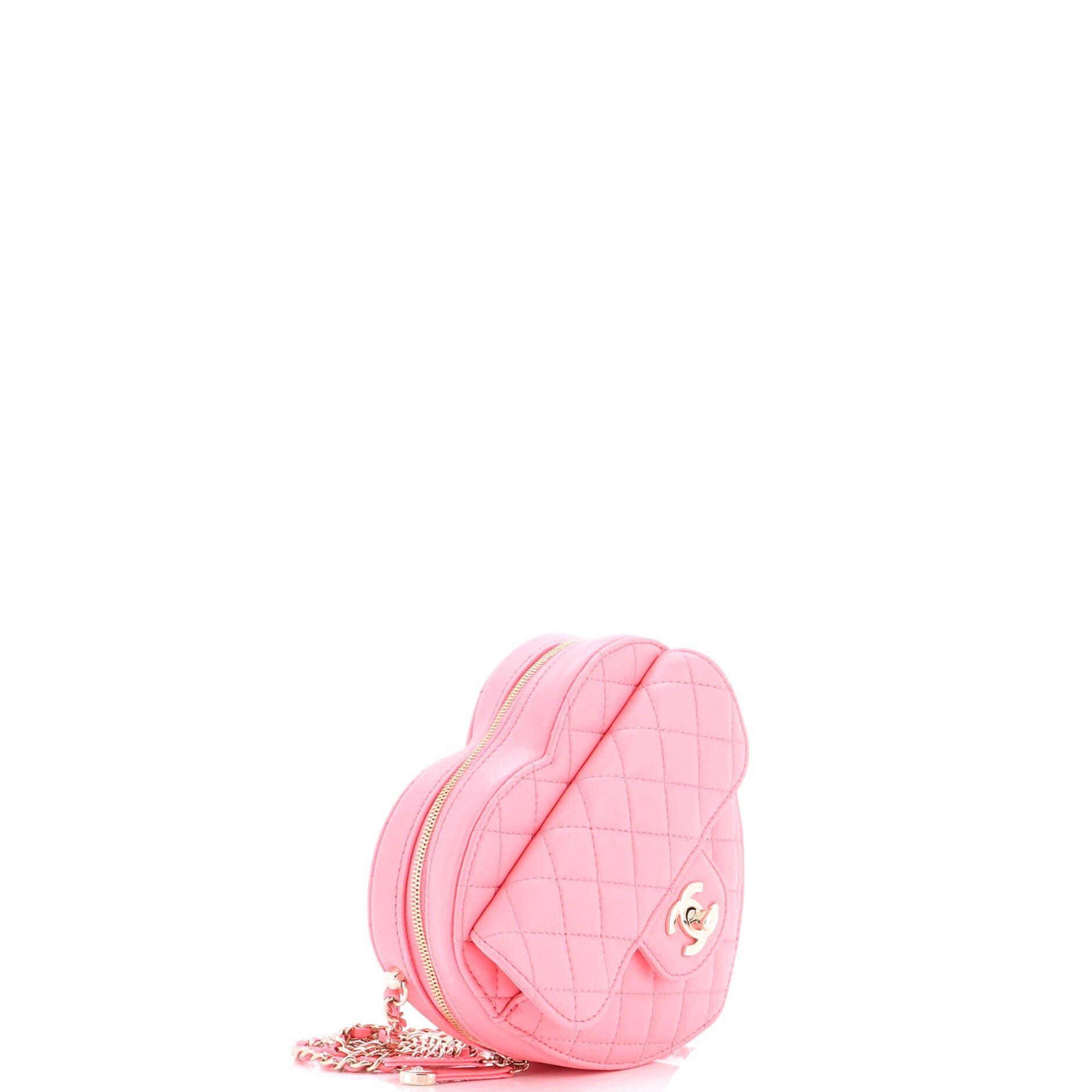 Chanel CC in Love Heart Bag Size ONE SIZE - 3 Thumbnail