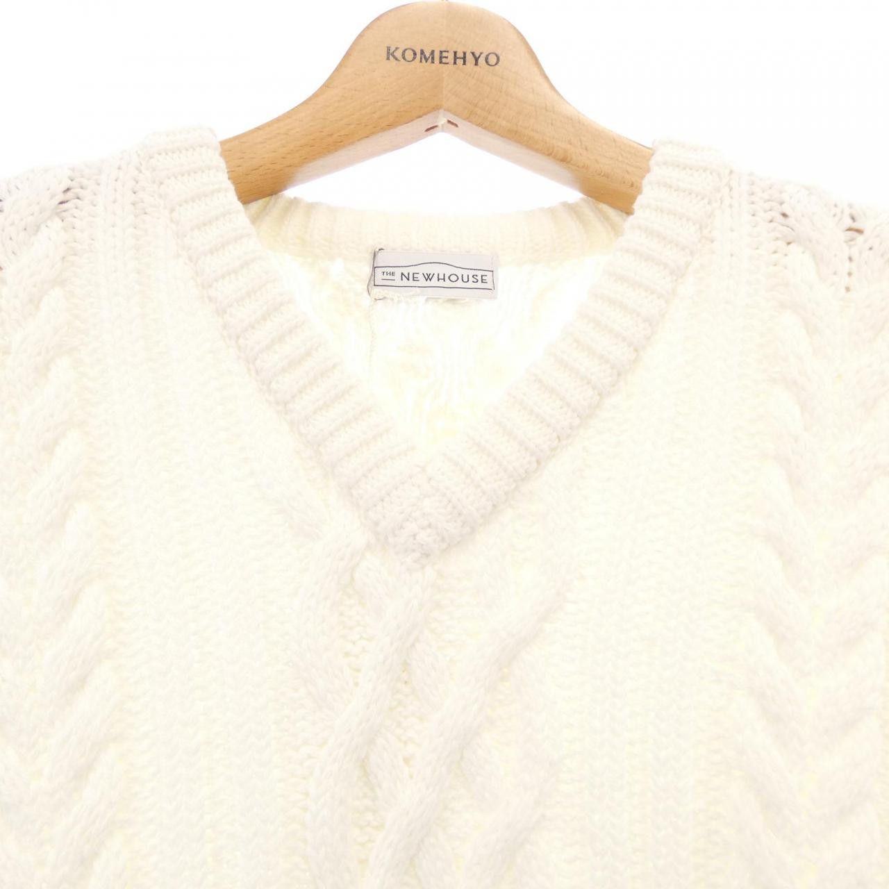 Other Other THE NEWHOUSE Vest Textile Tops DUTY FREE for USA Size ONE SIZE - 5 Thumbnail