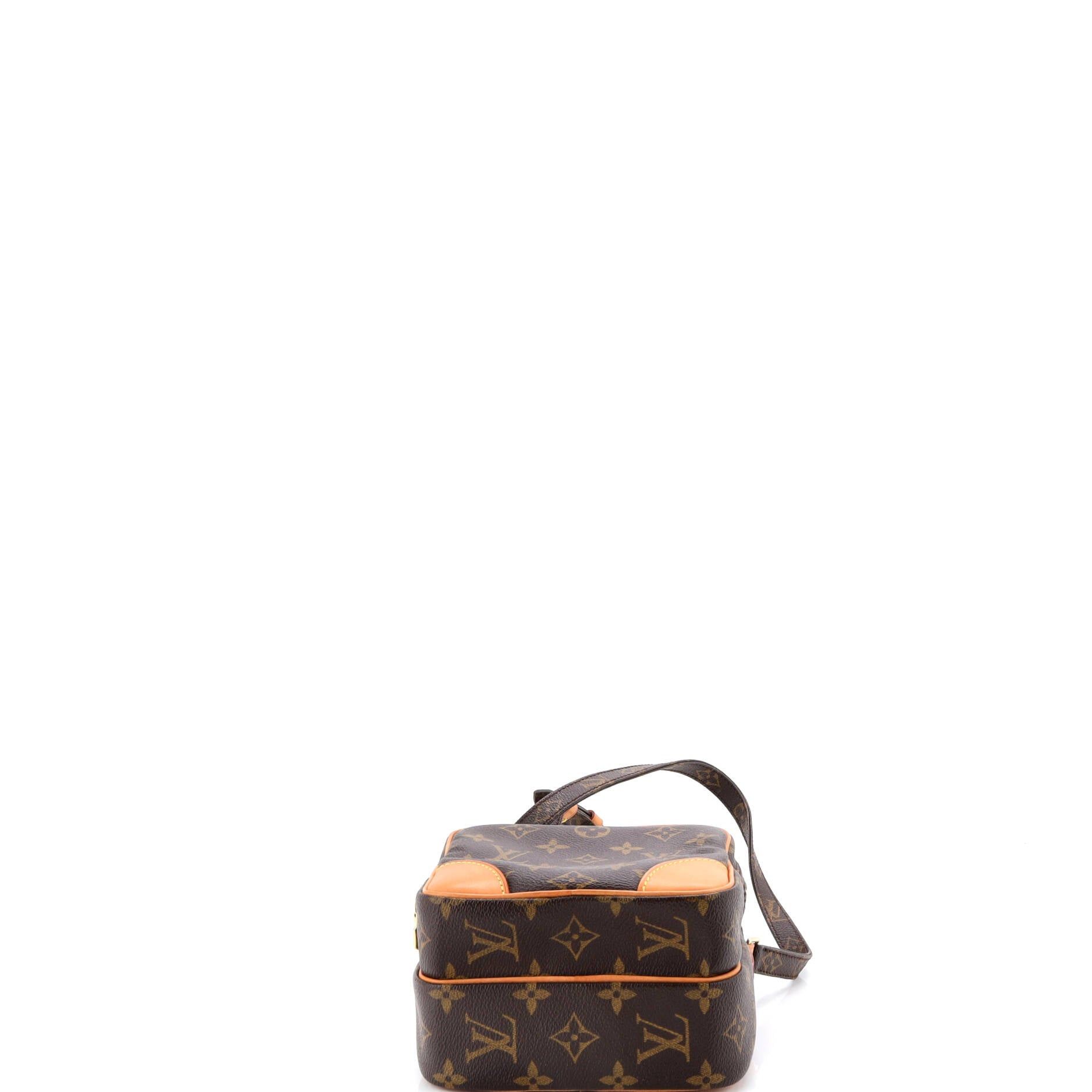 Louis Vuitton Amazone Bag Size ONE SIZE - 4 Thumbnail