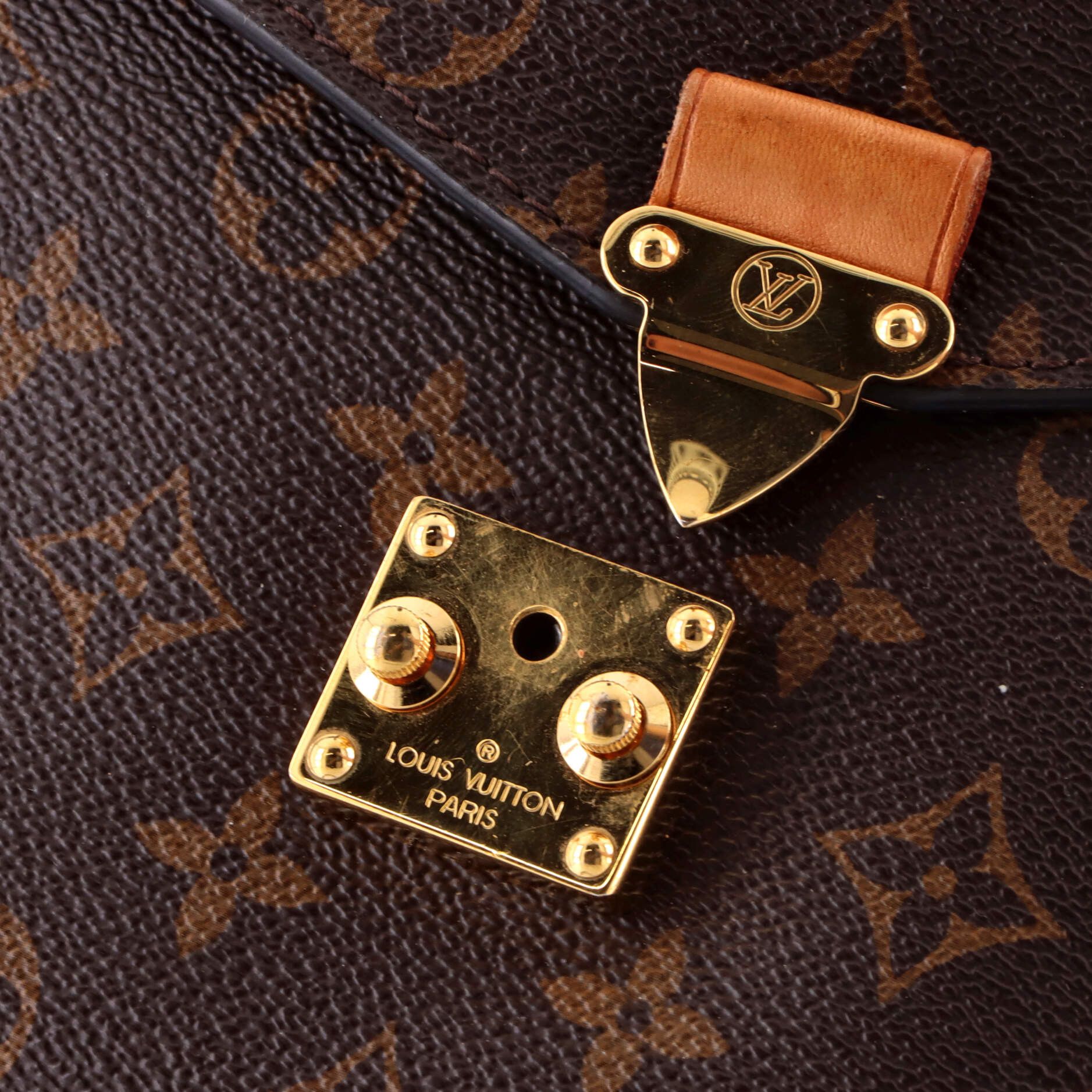 Louis Vuitton Pochette Metis Size ONE SIZE - 6 Thumbnail