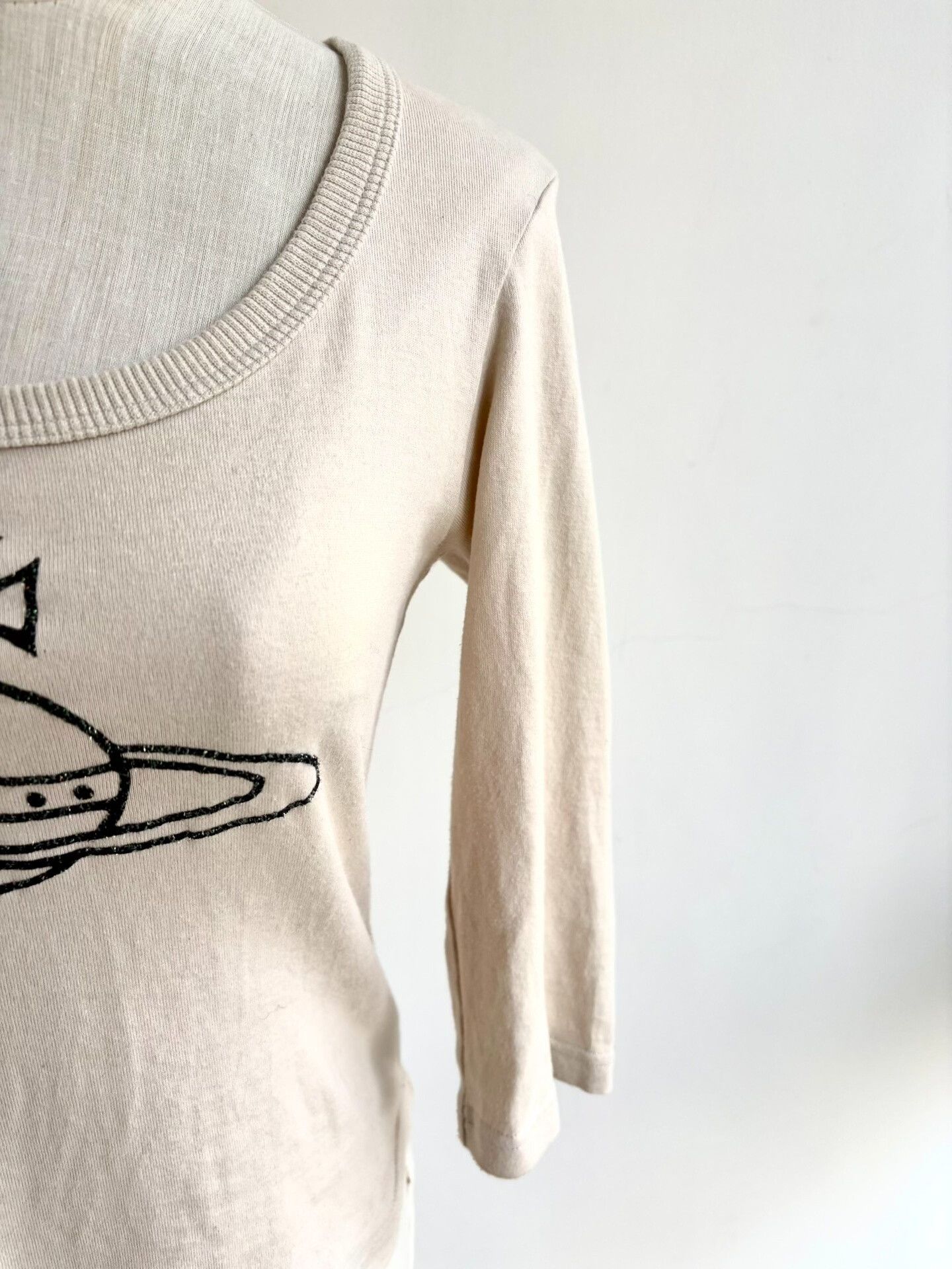 Vivienne Westwood Vivienne Westwood White Top with 3/4 Sleeves Size L / US 10 / IT 46 - 4 Thumbnail