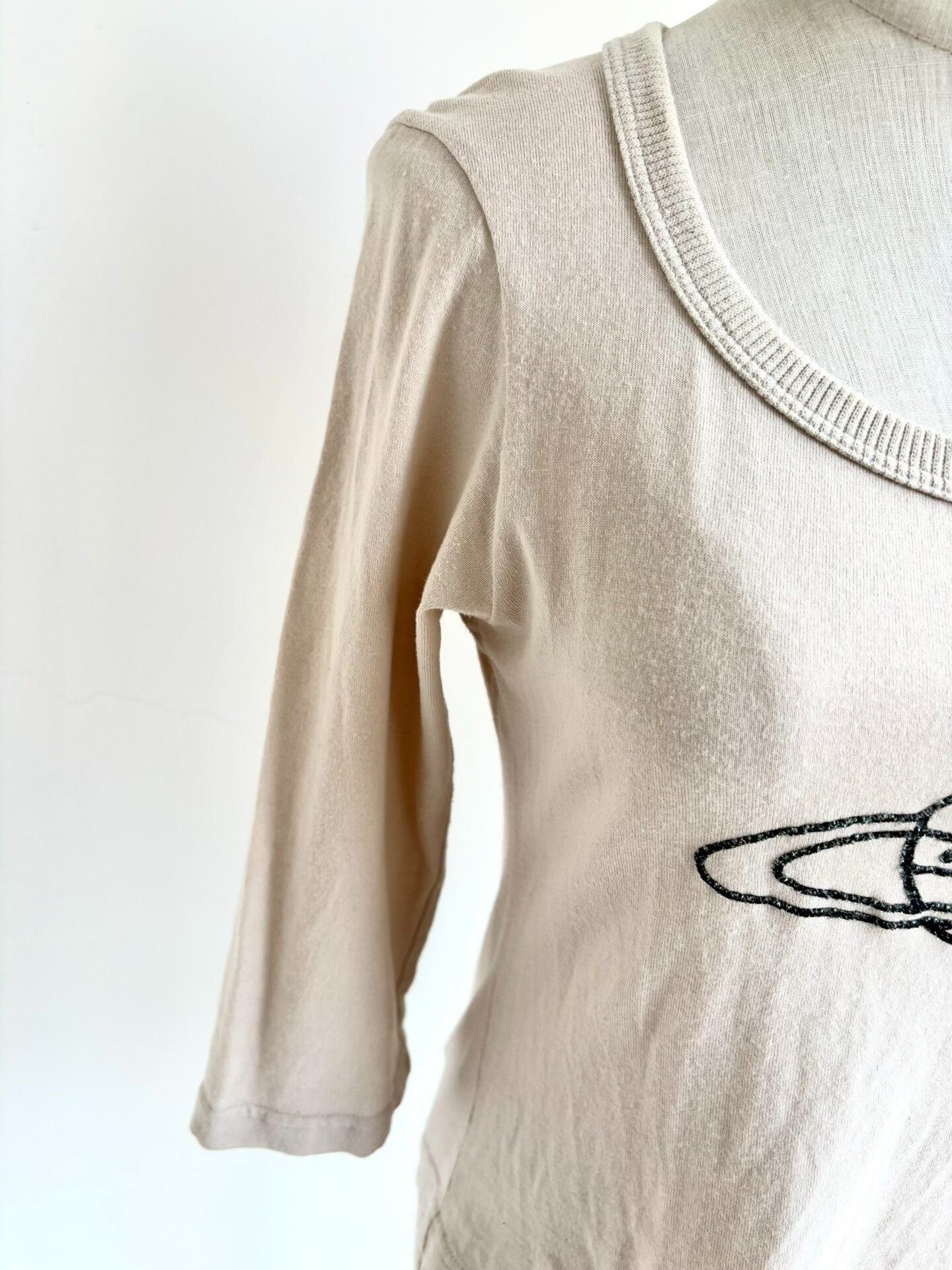 Vivienne Westwood Vivienne Westwood White Top with 3/4 Sleeves Size L / US 10 / IT 46 - 3 Thumbnail